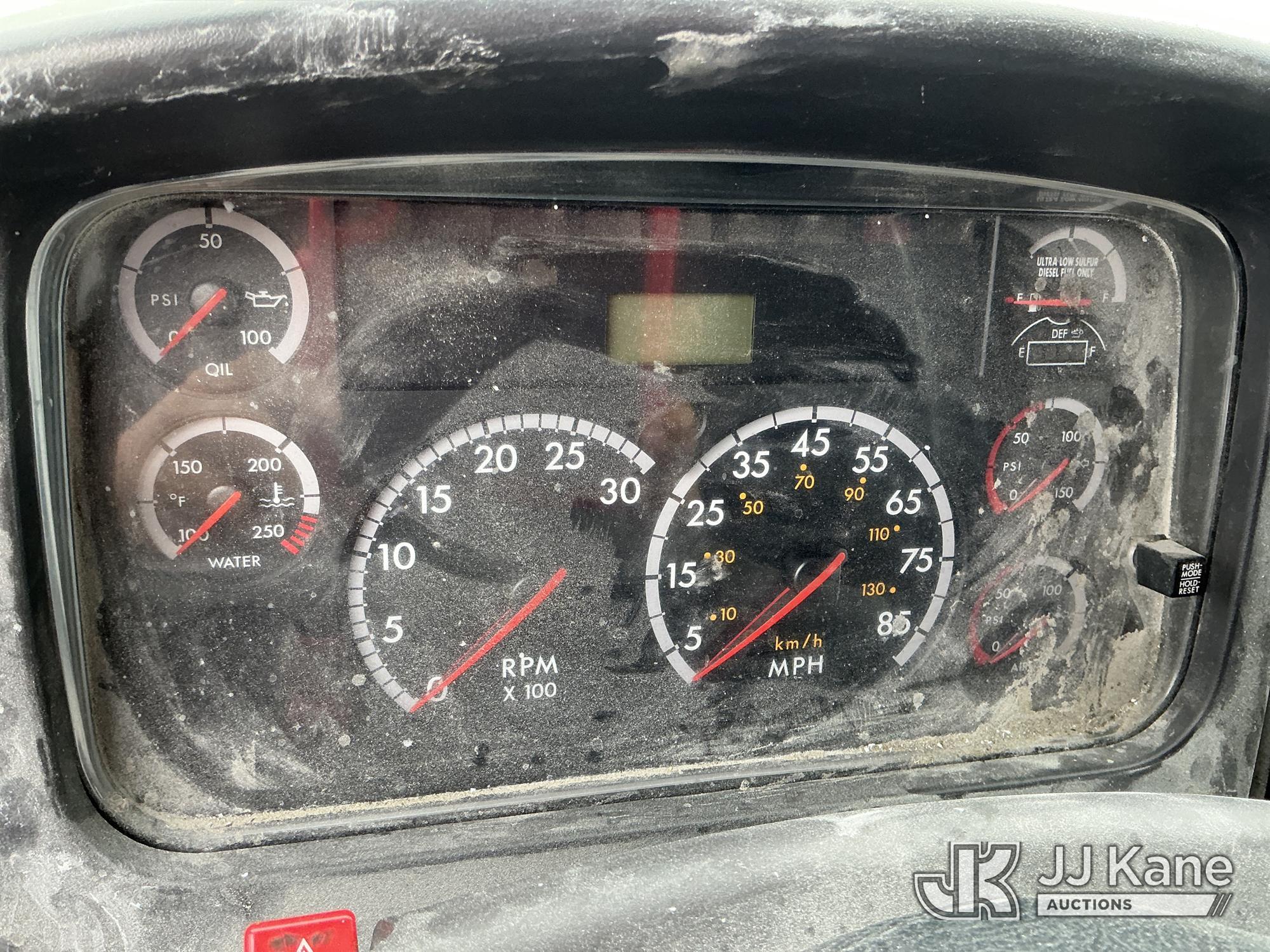 2014 Freightliner M2 106