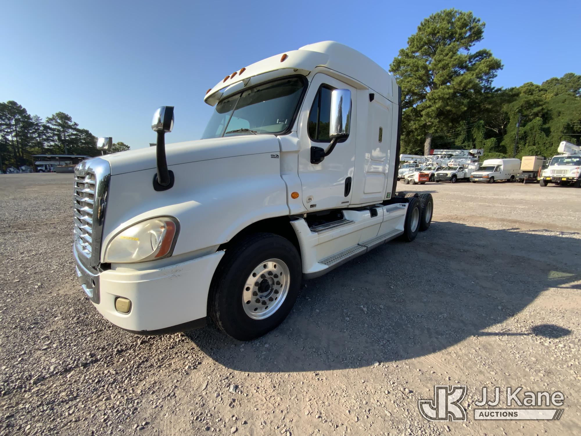 2012 Freightliner Cascadia 125