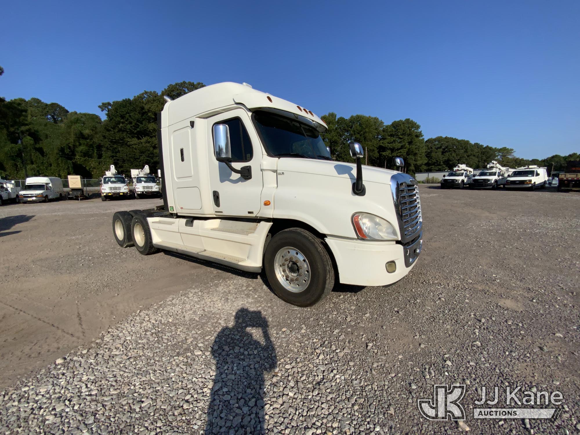 2012 Freightliner Cascadia 125