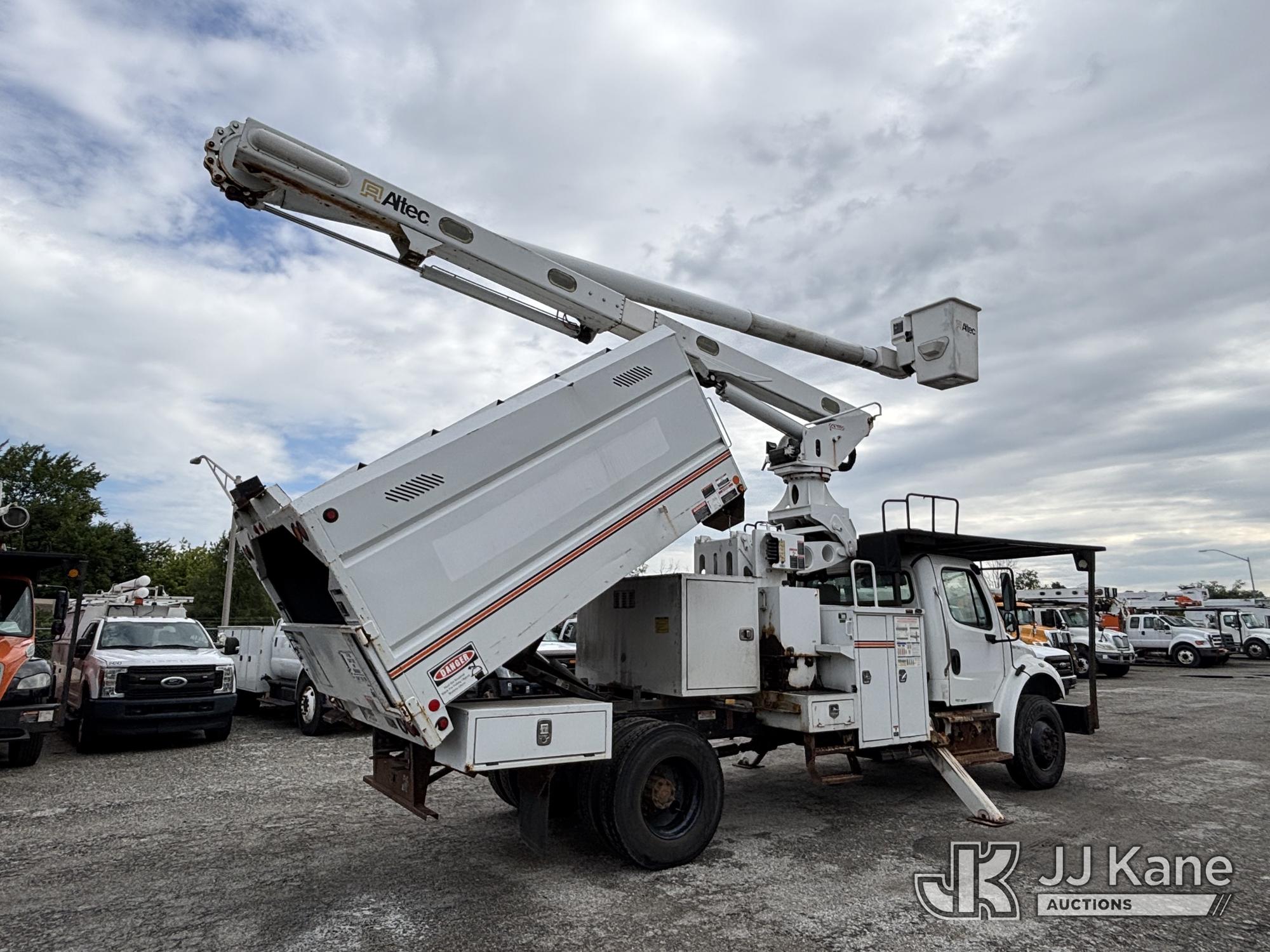 2017 Freightliner M2 106