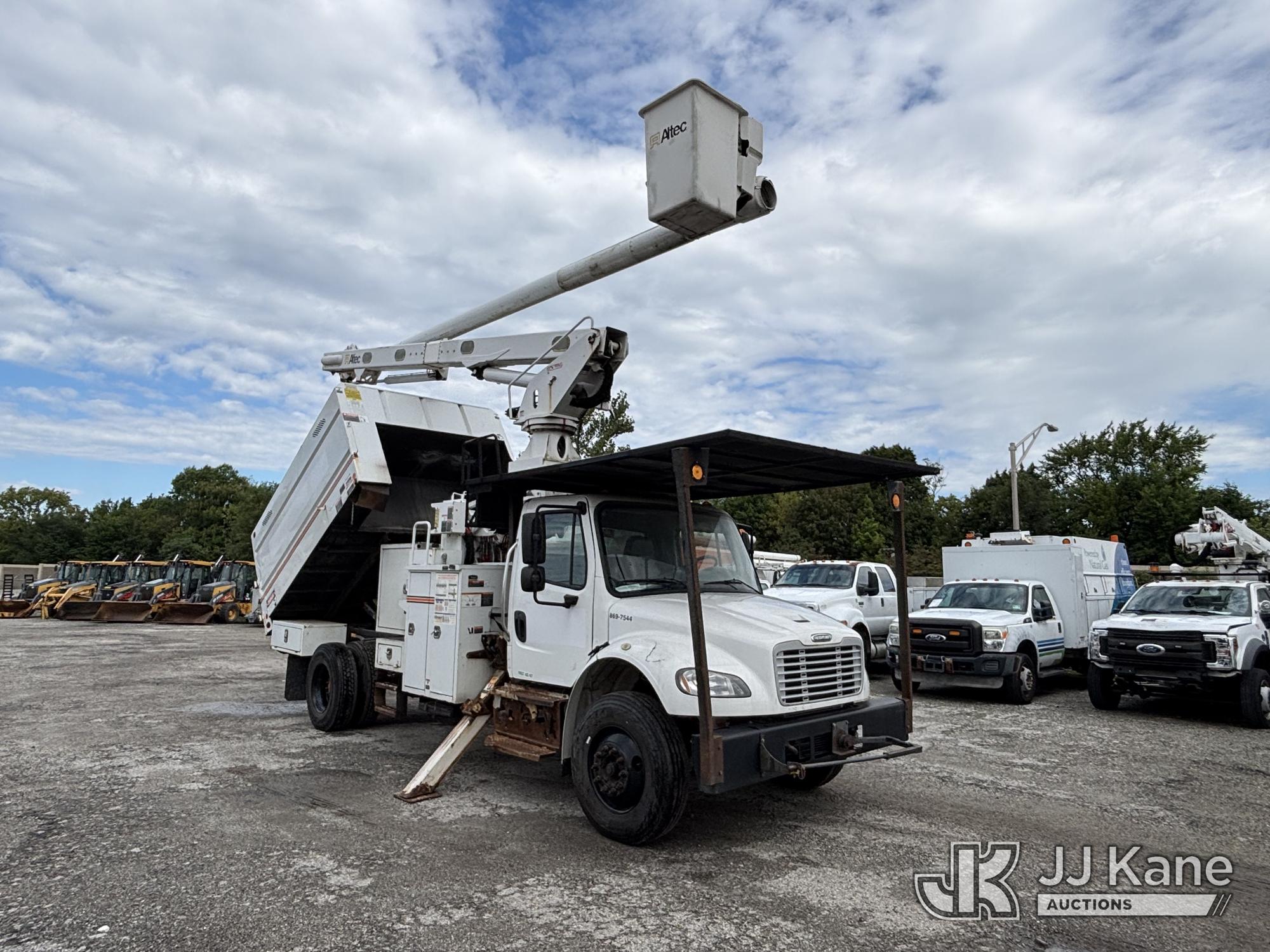 2017 Freightliner M2 106