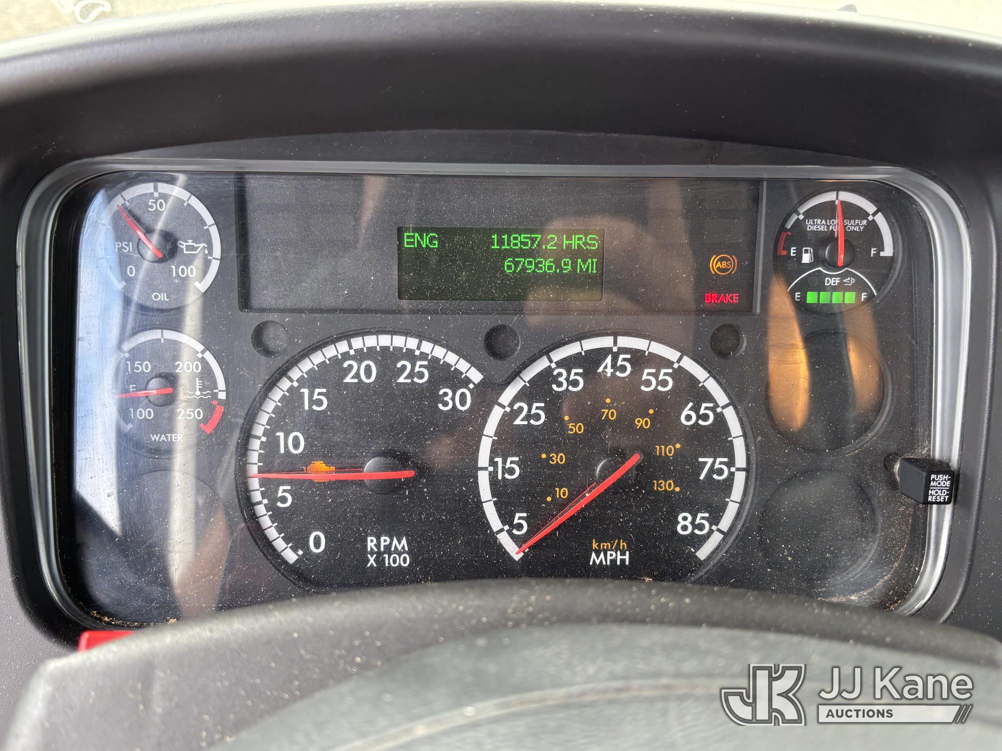 2017 Freightliner M2 106