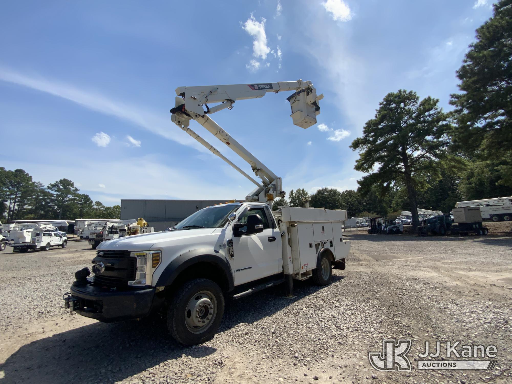 Photo of 2019 Ford F-550