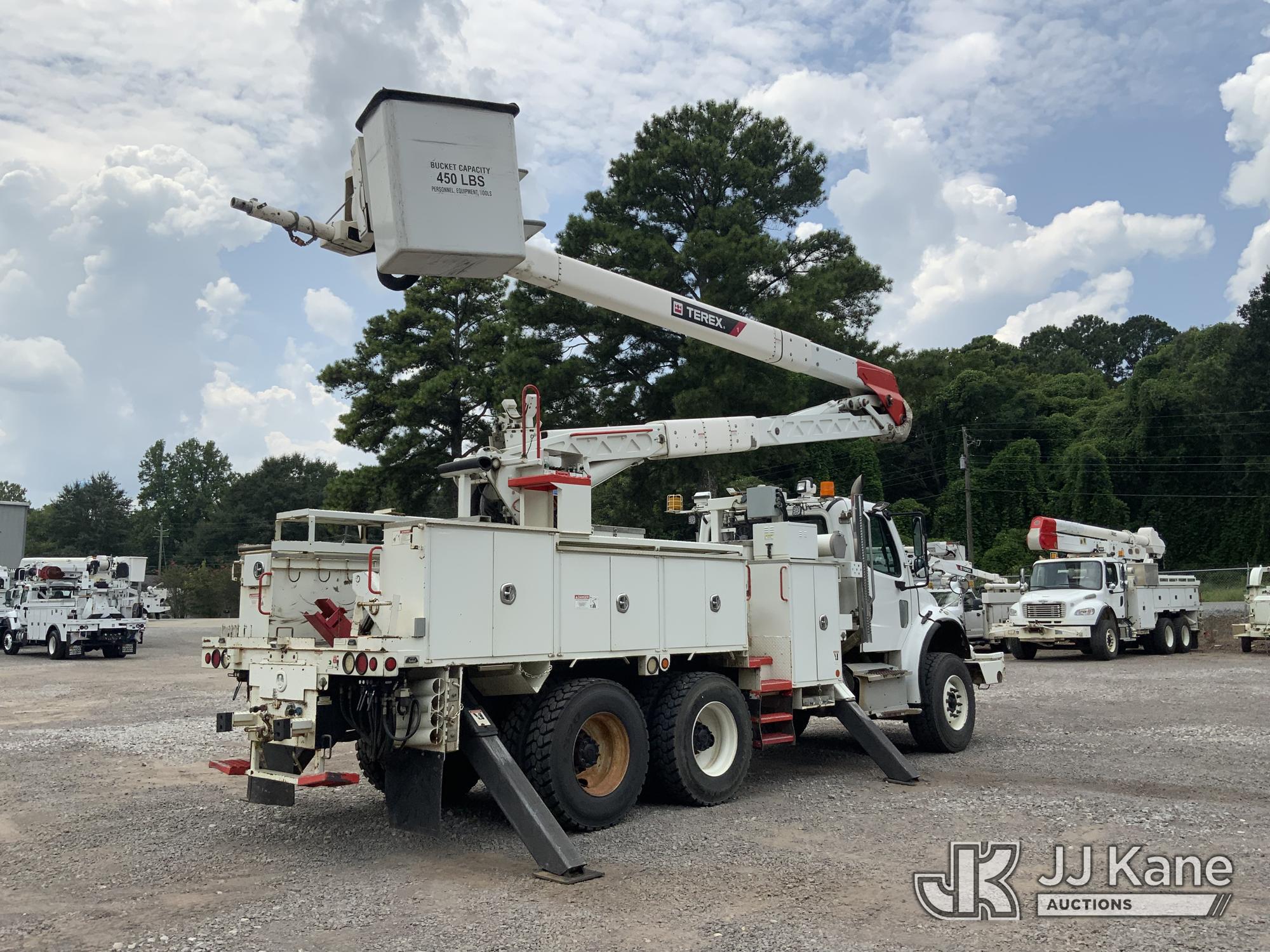 2017 Freightliner M2 106