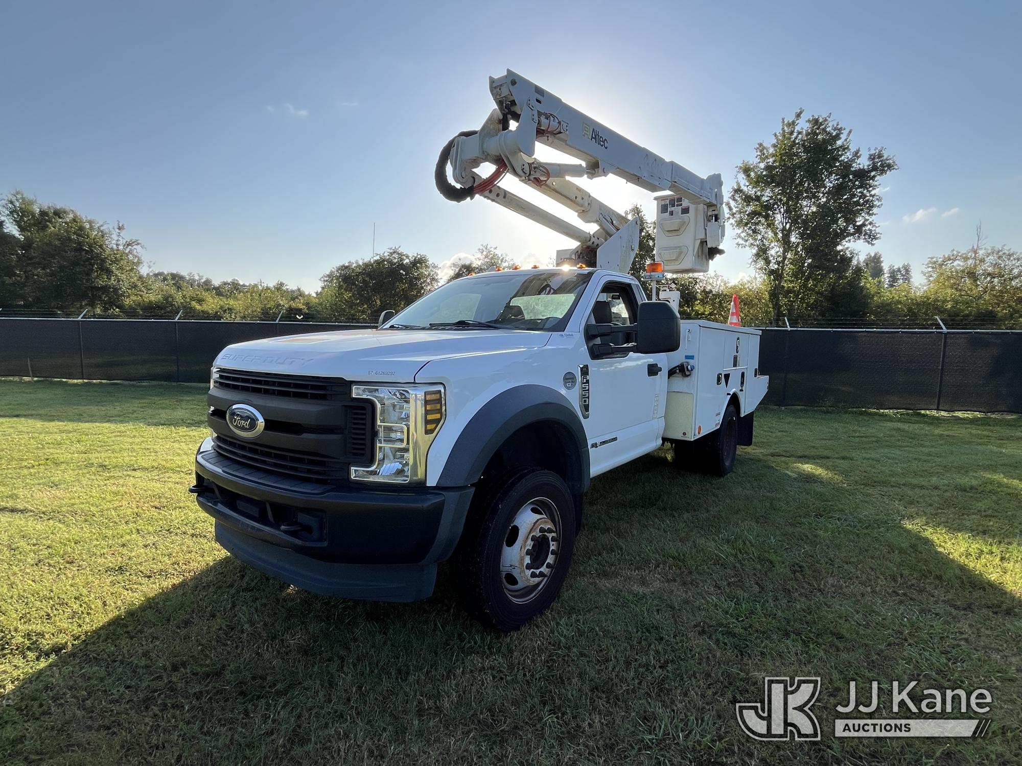 Altec AT37G, Articulating & Telescopic Bucket Truck mounted behind cab on 2019 Ford F-550 Regular Cab DRW Service Truck