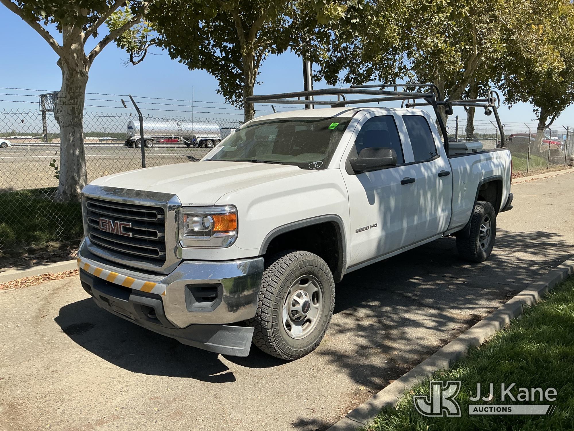 Photo of a 2015 GMC Sierra 2500HD