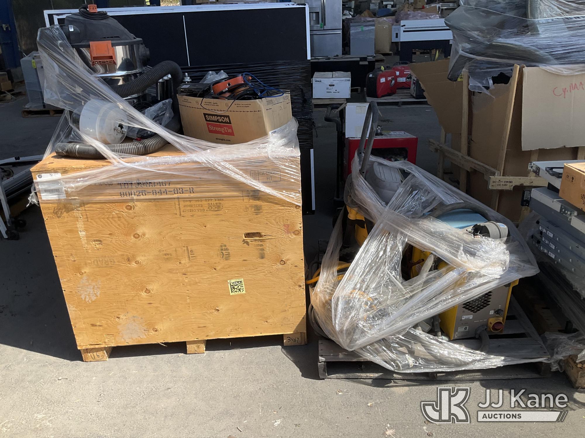 (2 Pallets) Vacuum