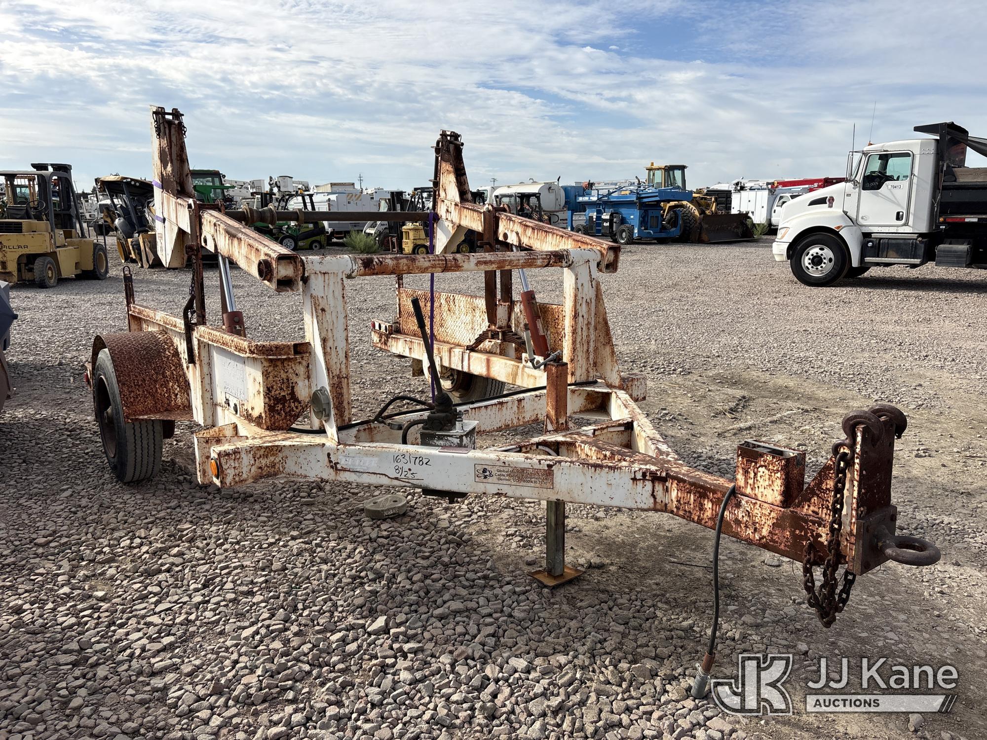 2000 Butler HCT-100-WL