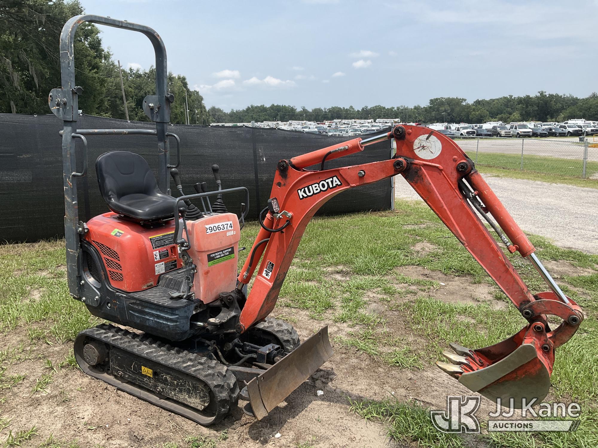 2019 Kubota K008-3