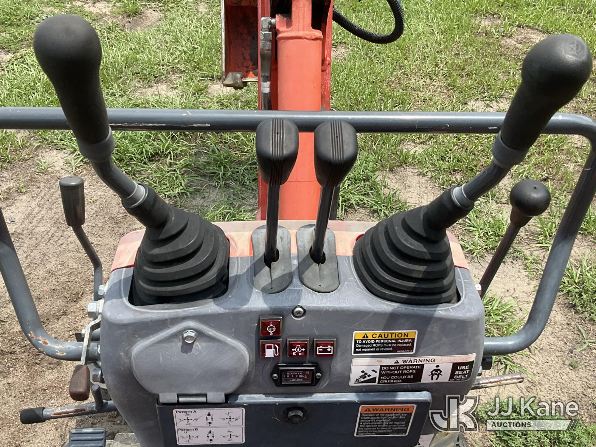 2019 Kubota K008-3
