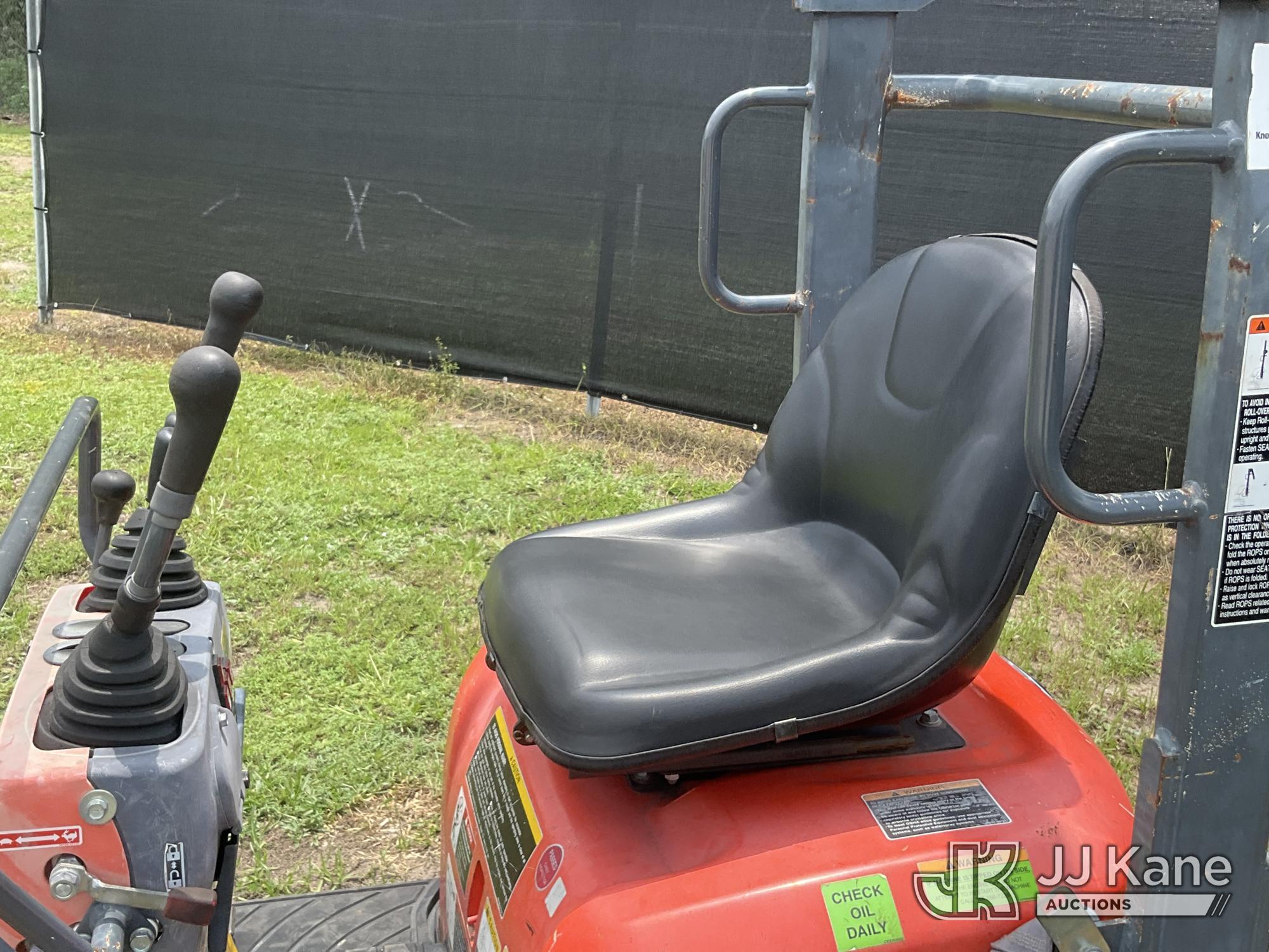 2019 Kubota K008-3