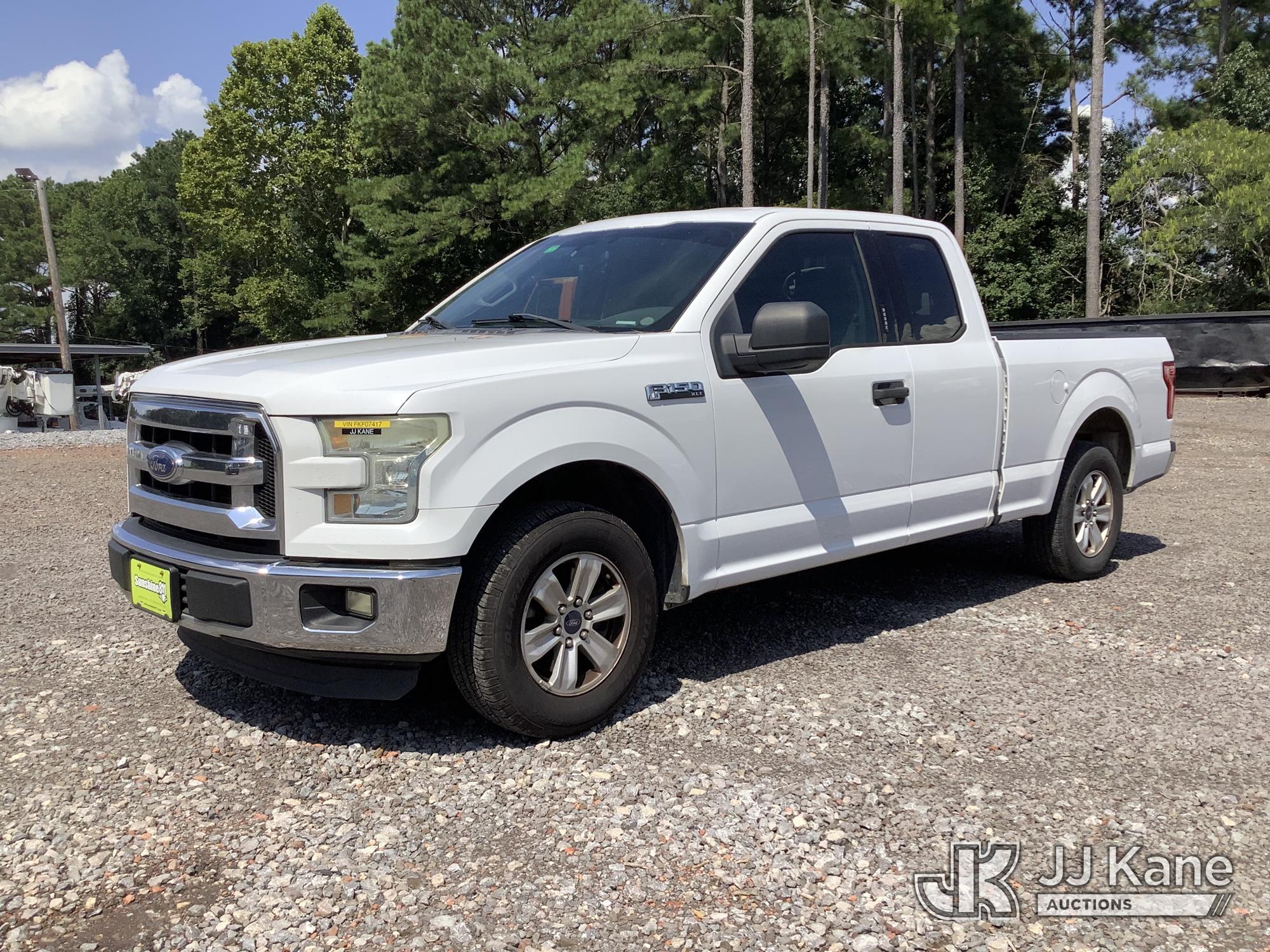 2015 Ford F-150 Extended-Cab Pickup Truck