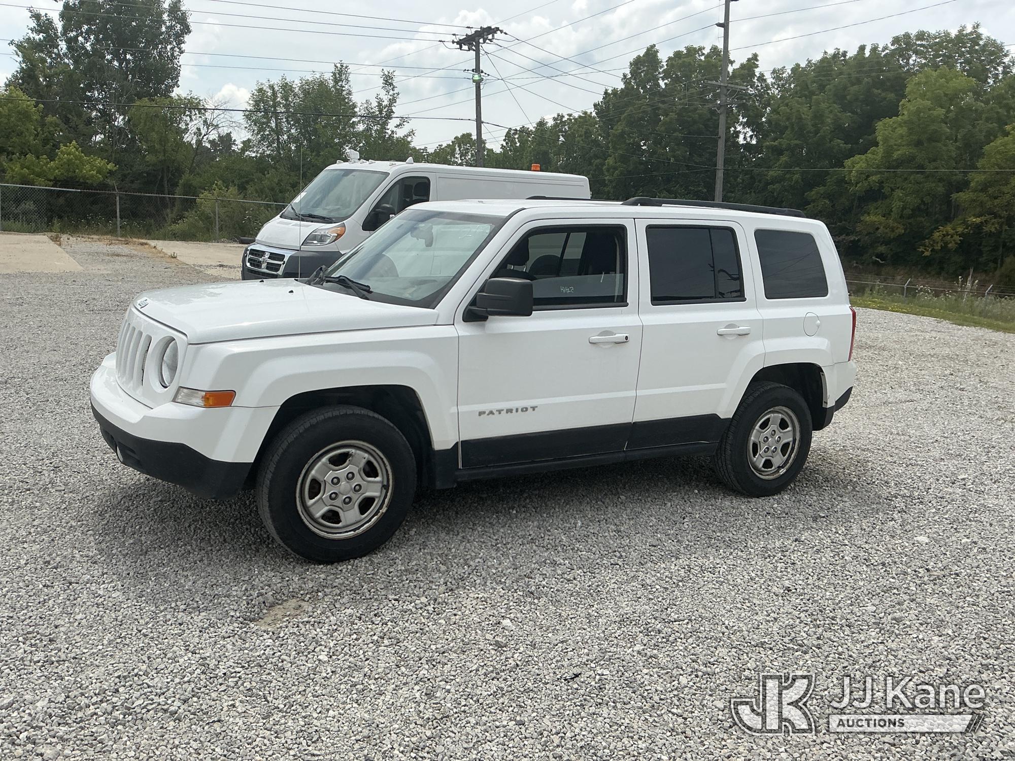 2013 Jeep Patriot 4-Door Sport Utility Vehicle