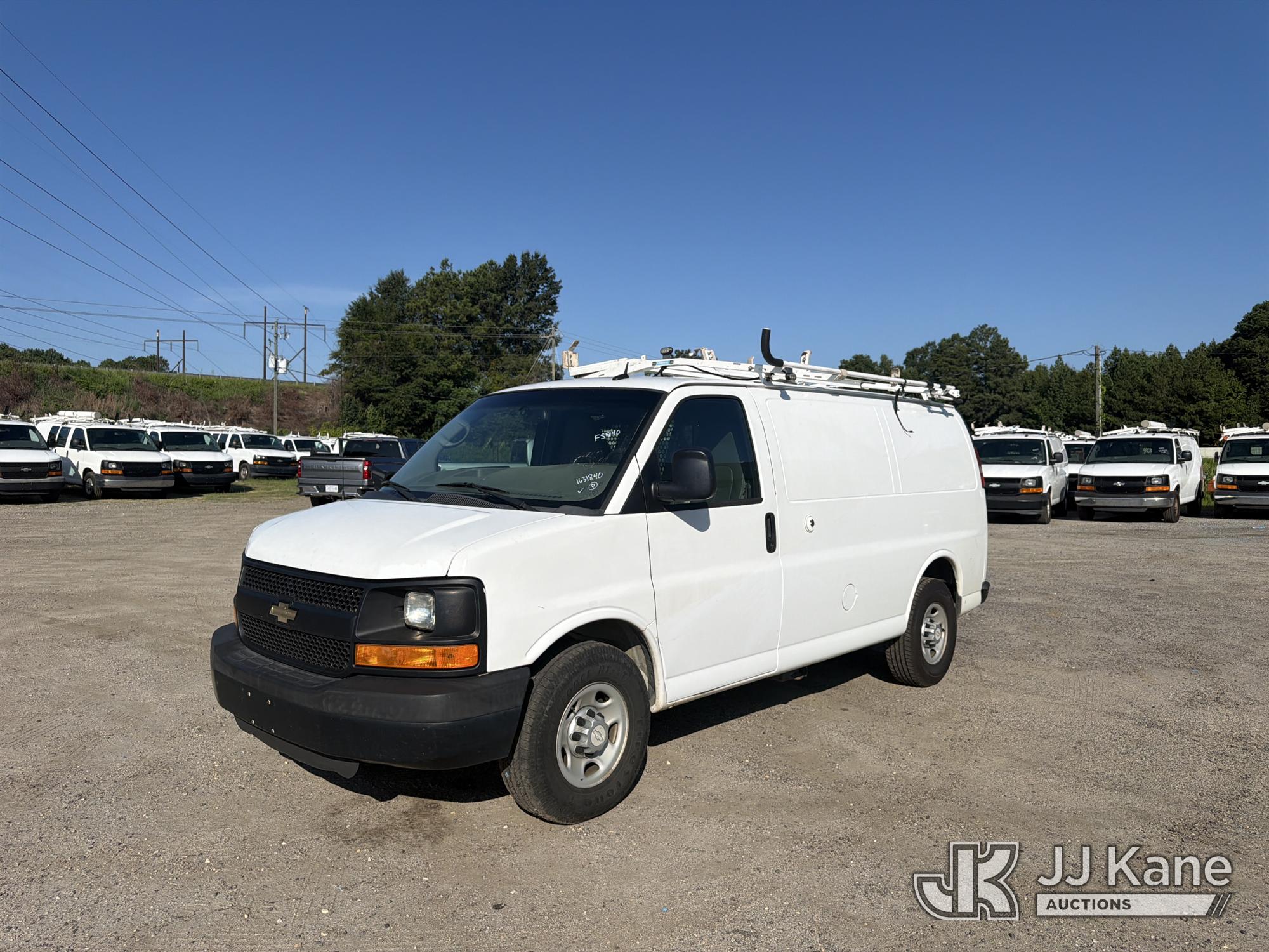 2015 Chevrolet Express G2500 Cargo Van