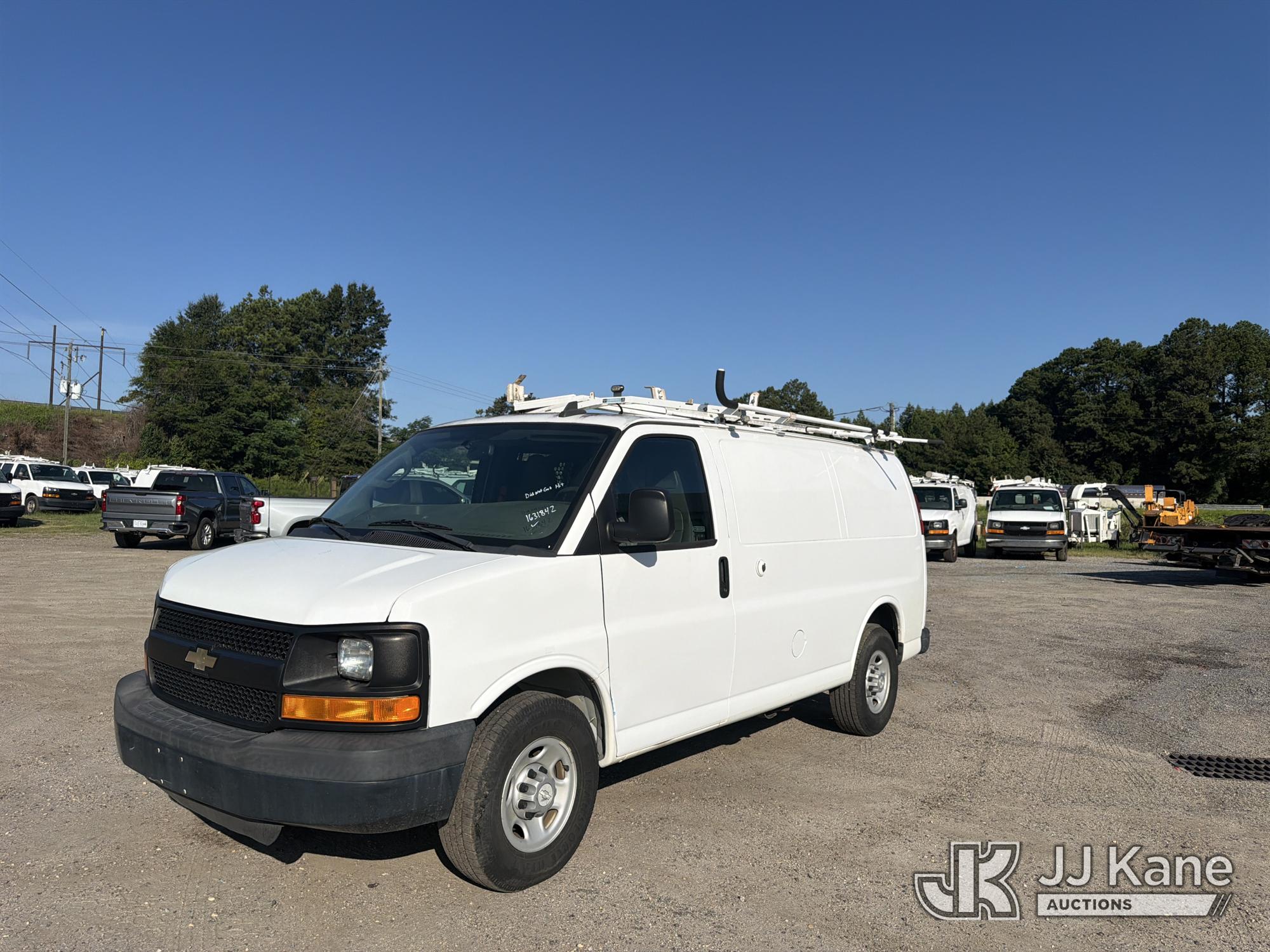 2016 Chevrolet Express G2500 Cargo Van