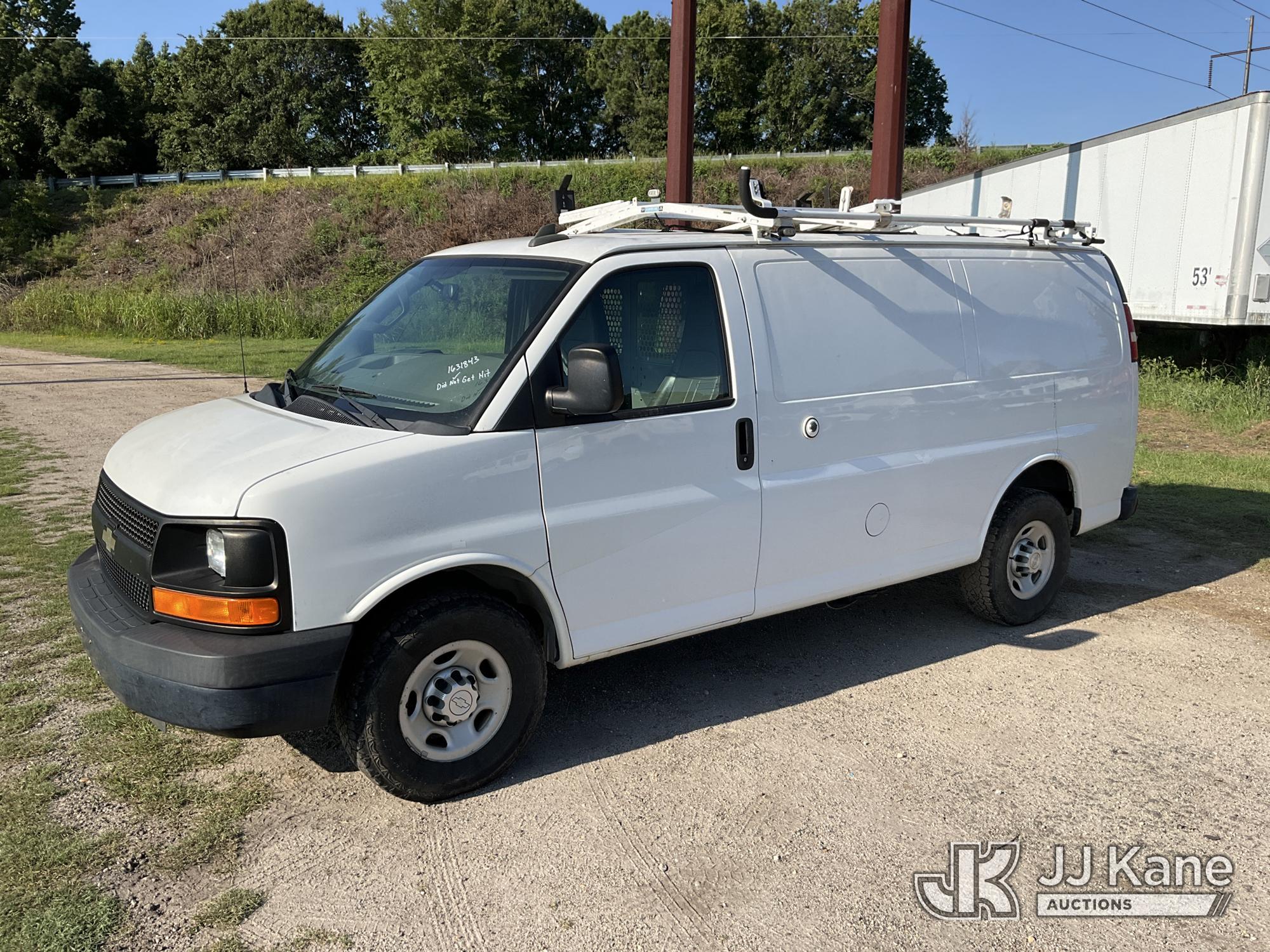 2016 Chevrolet Express G2500 Cargo Van