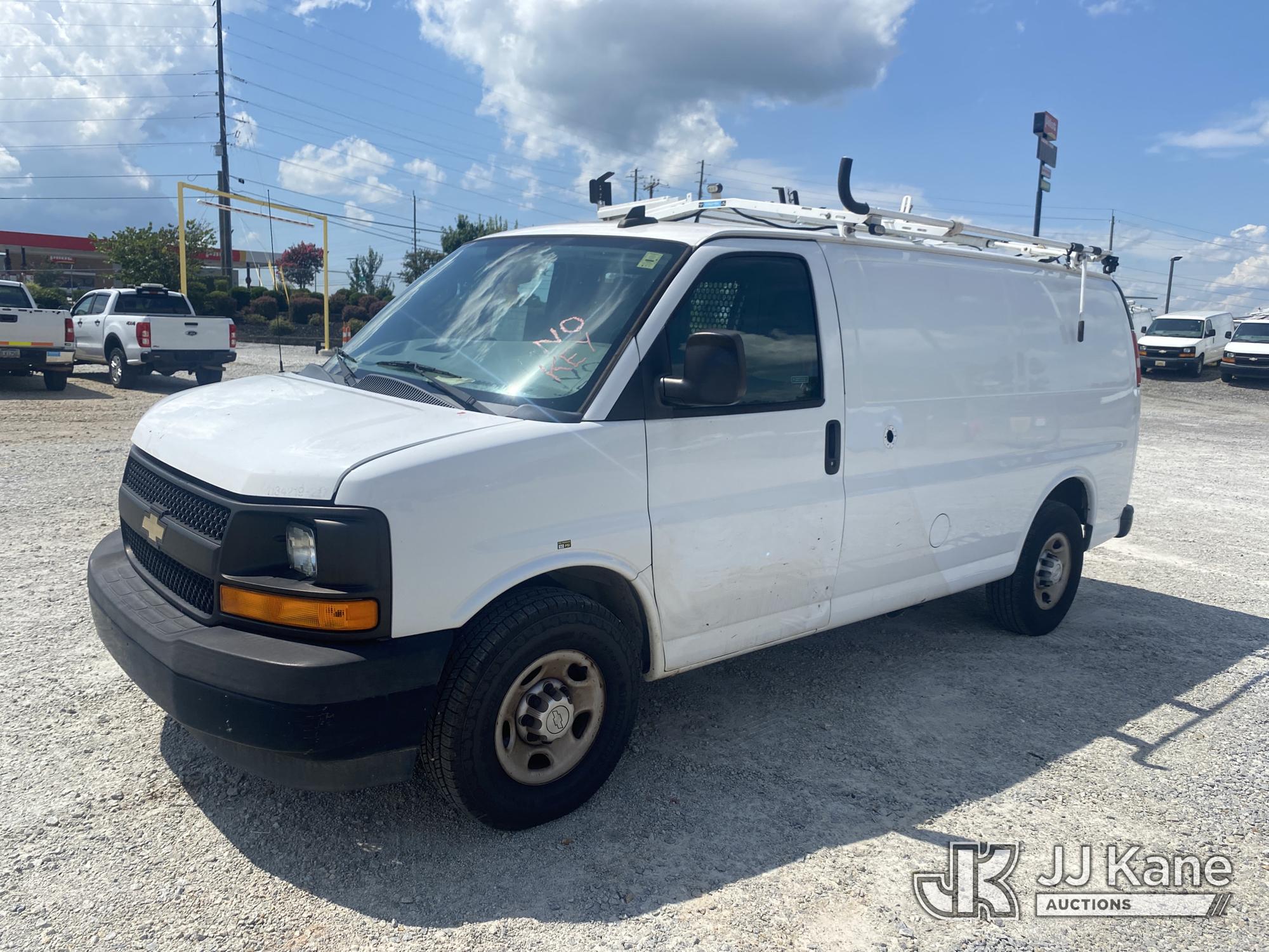 2017 Chevrolet Express G2500 Cargo Van
