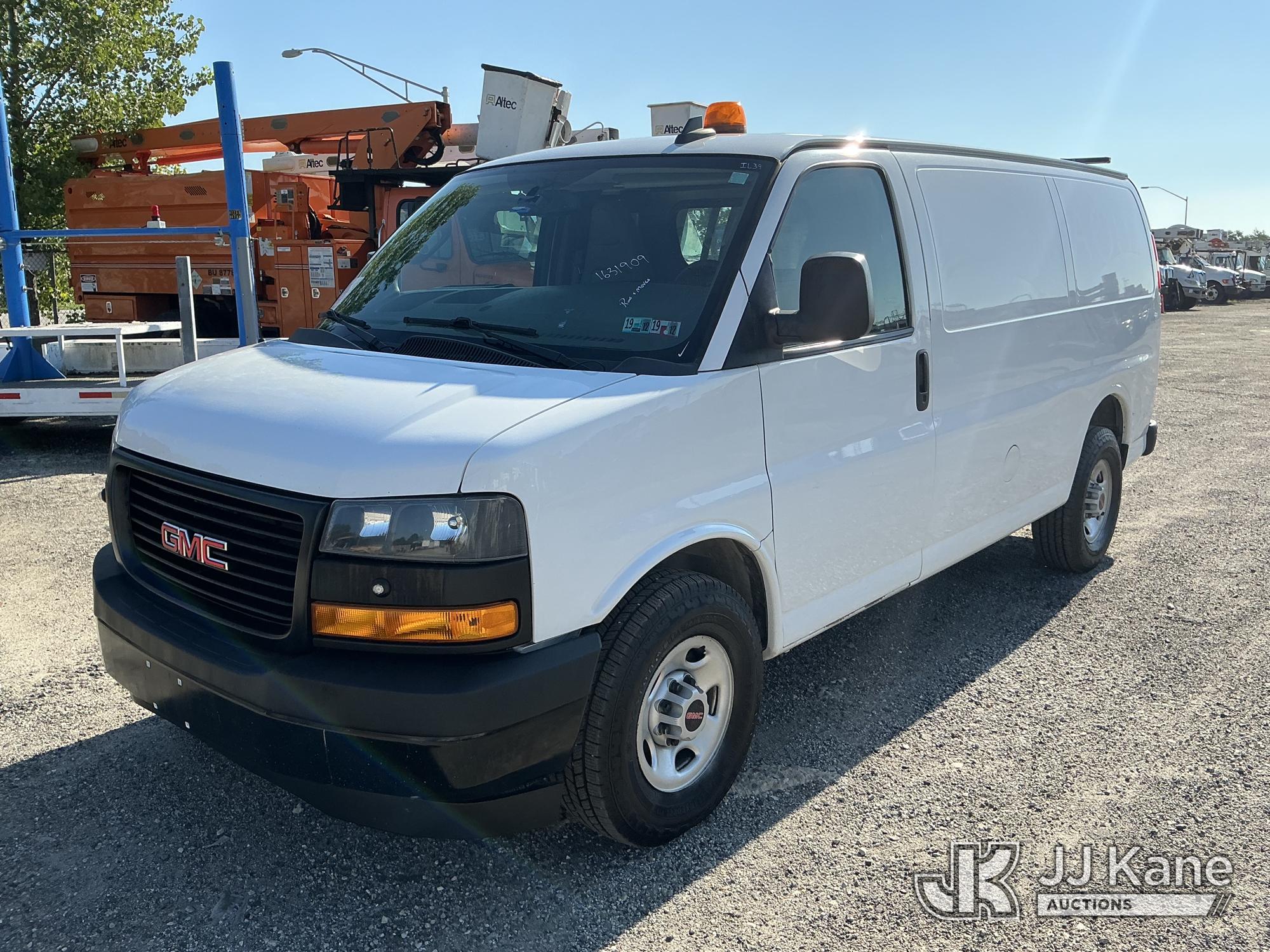 Photo of 2019 GMC Savana G2500