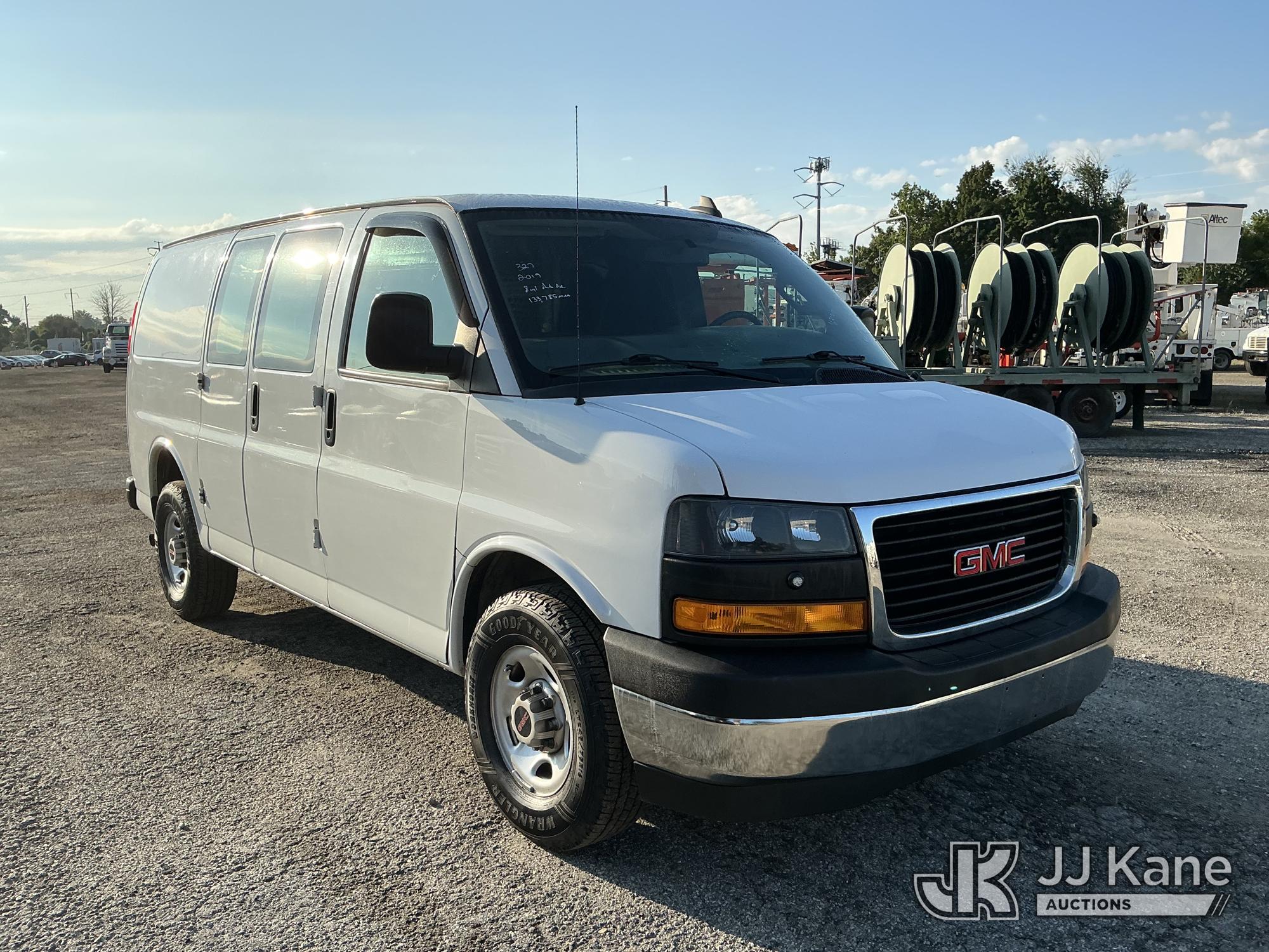 2019 GMC SAVANA G2500