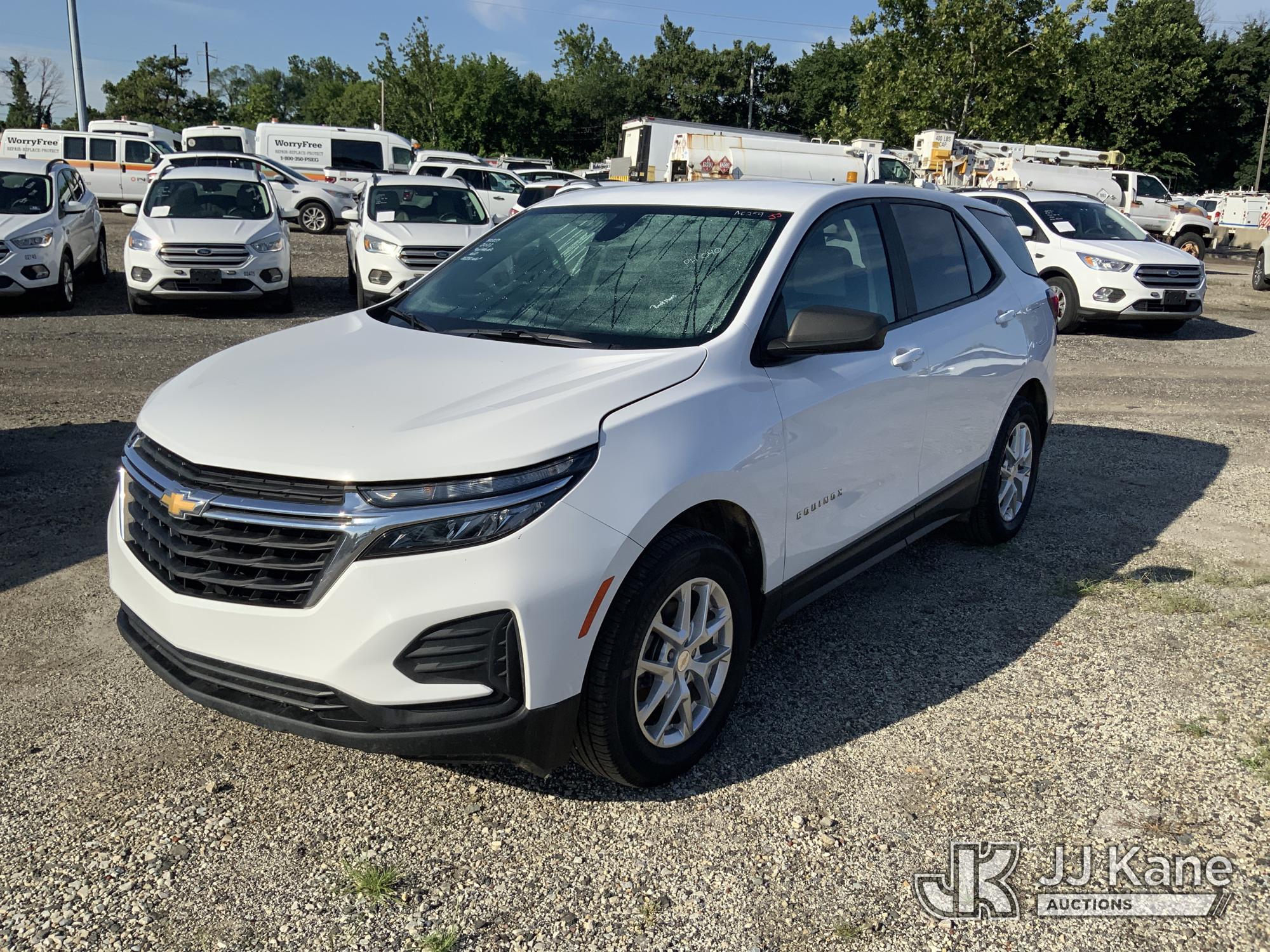 Photo of a 2022 Chevrolet Equinox AWD