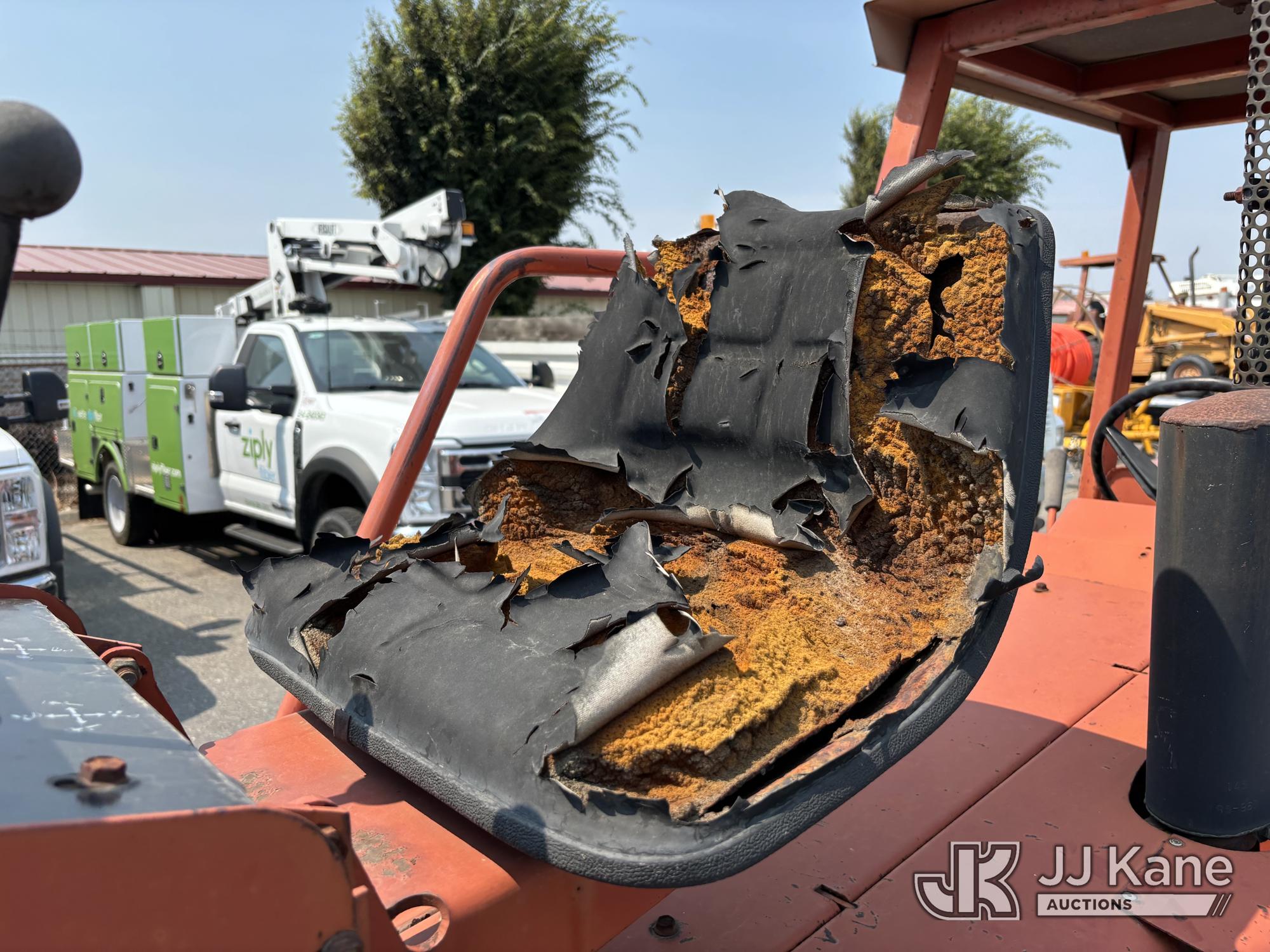 1984 Ditch Witch 4010DD