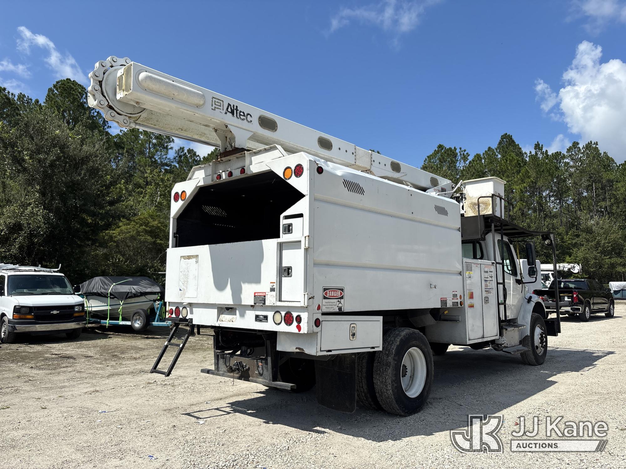2017 Freightliner M2 106