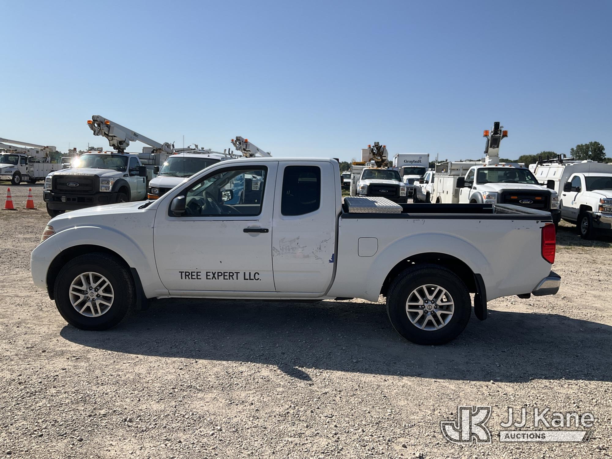 2015 Nissan FRONTIER