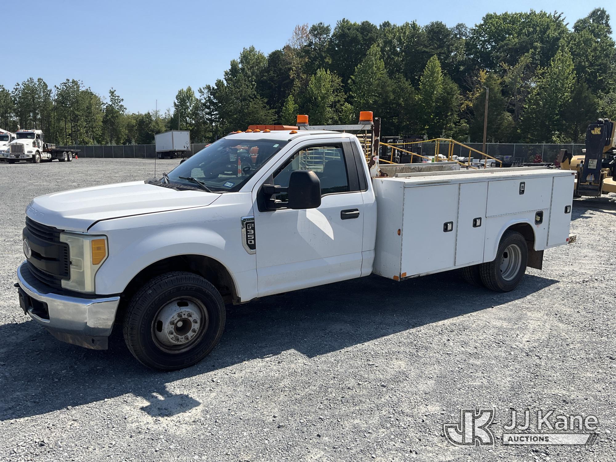 2017 Ford F350 SD