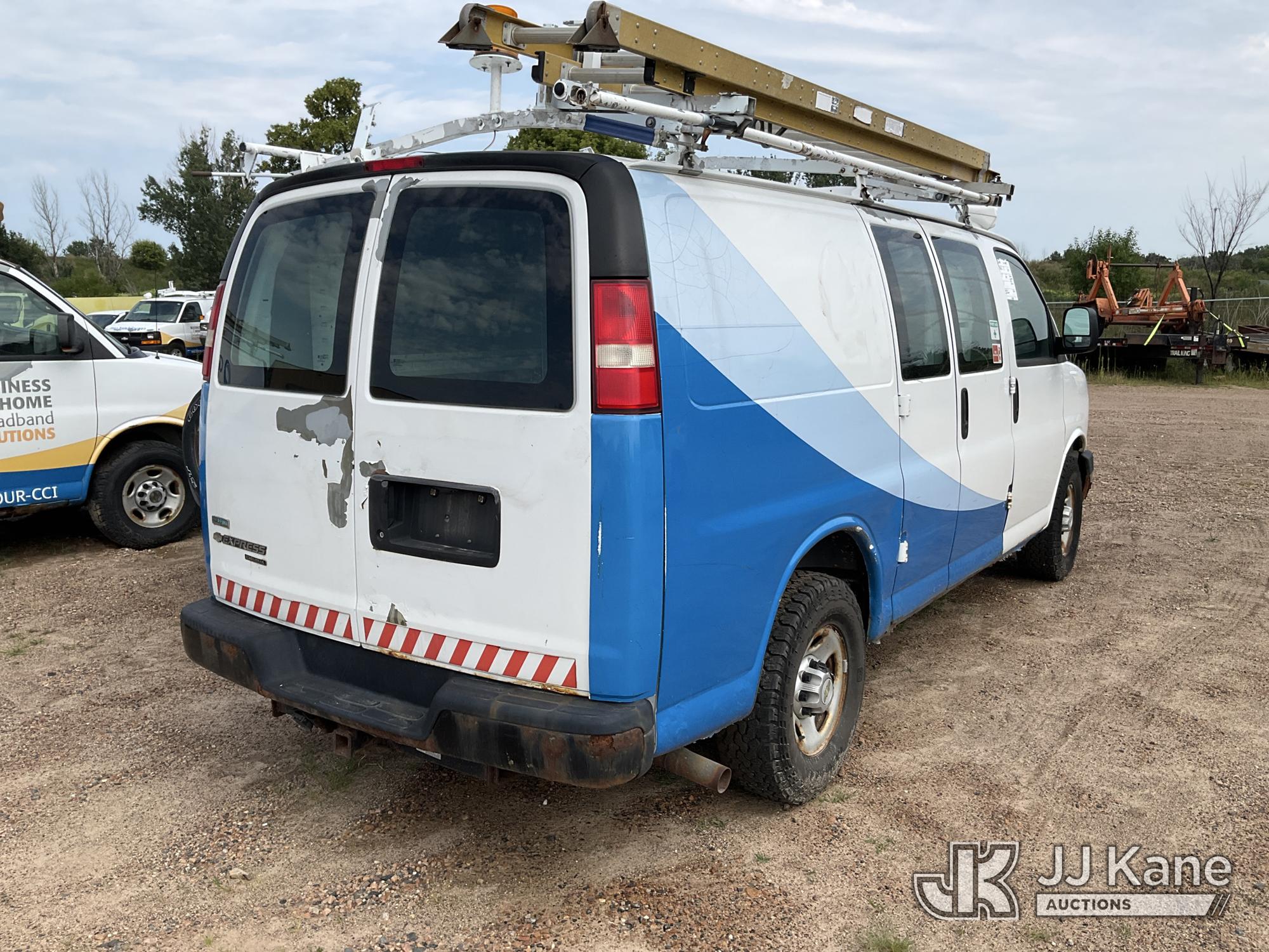 2011 Chevrolet Express G2500