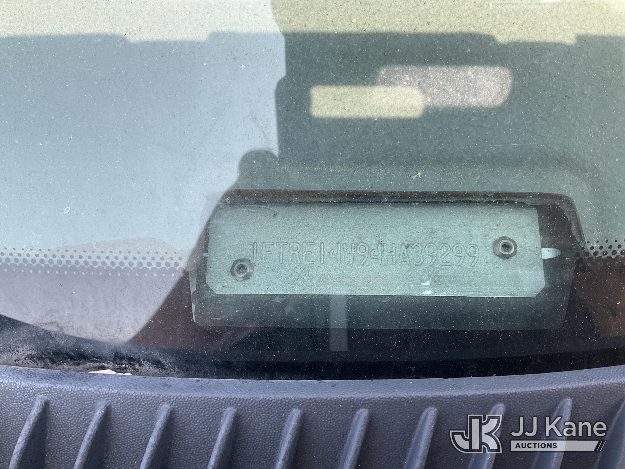 2004 Ford E150