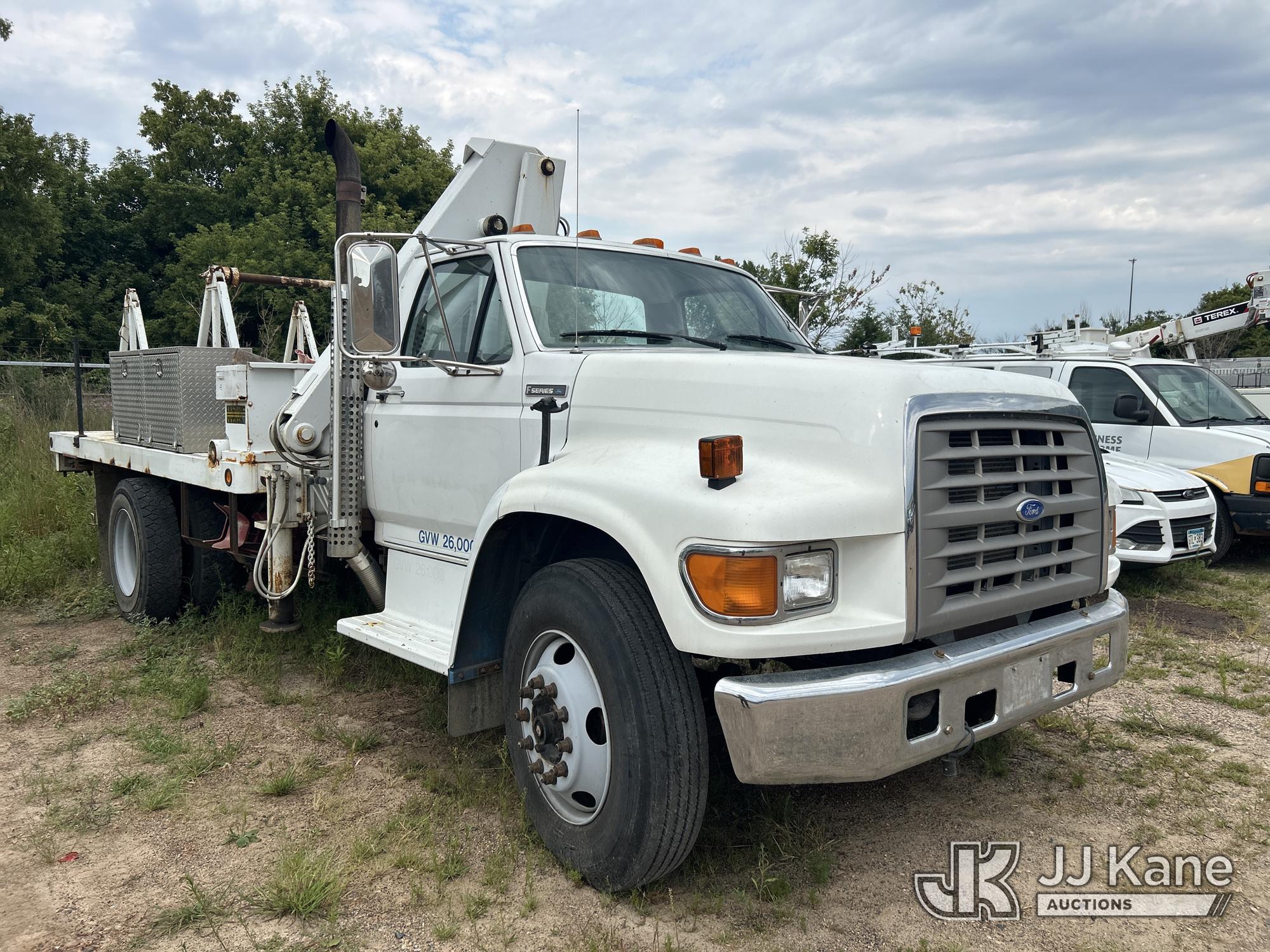 1996 Ford F800