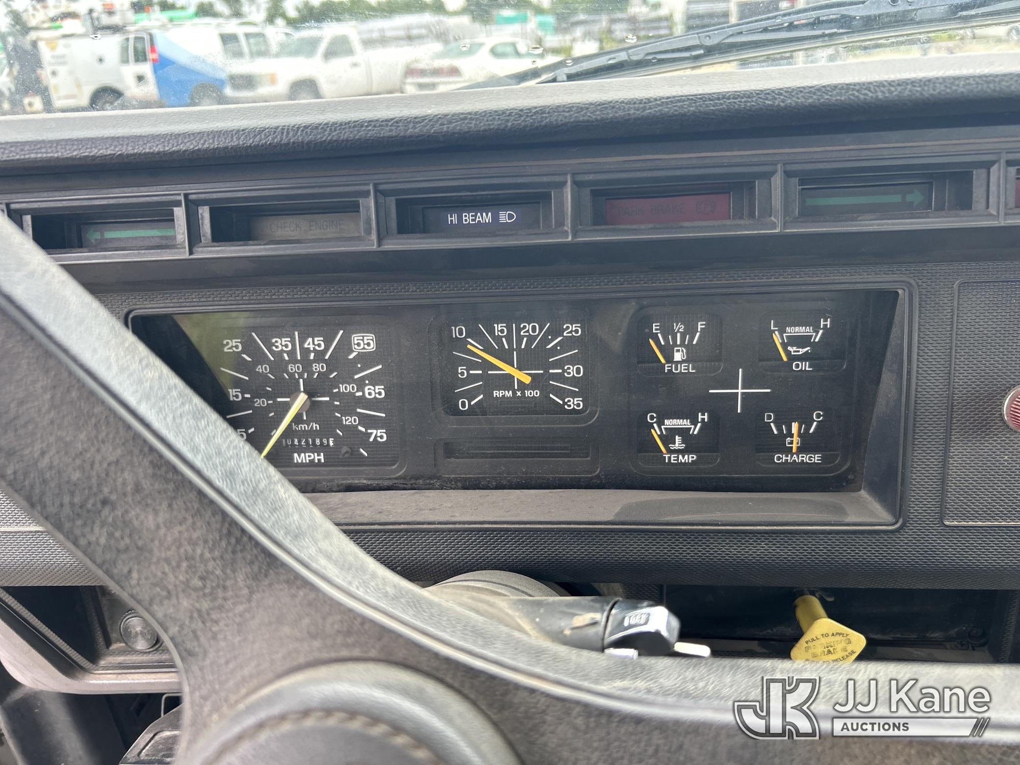 1996 Ford F800