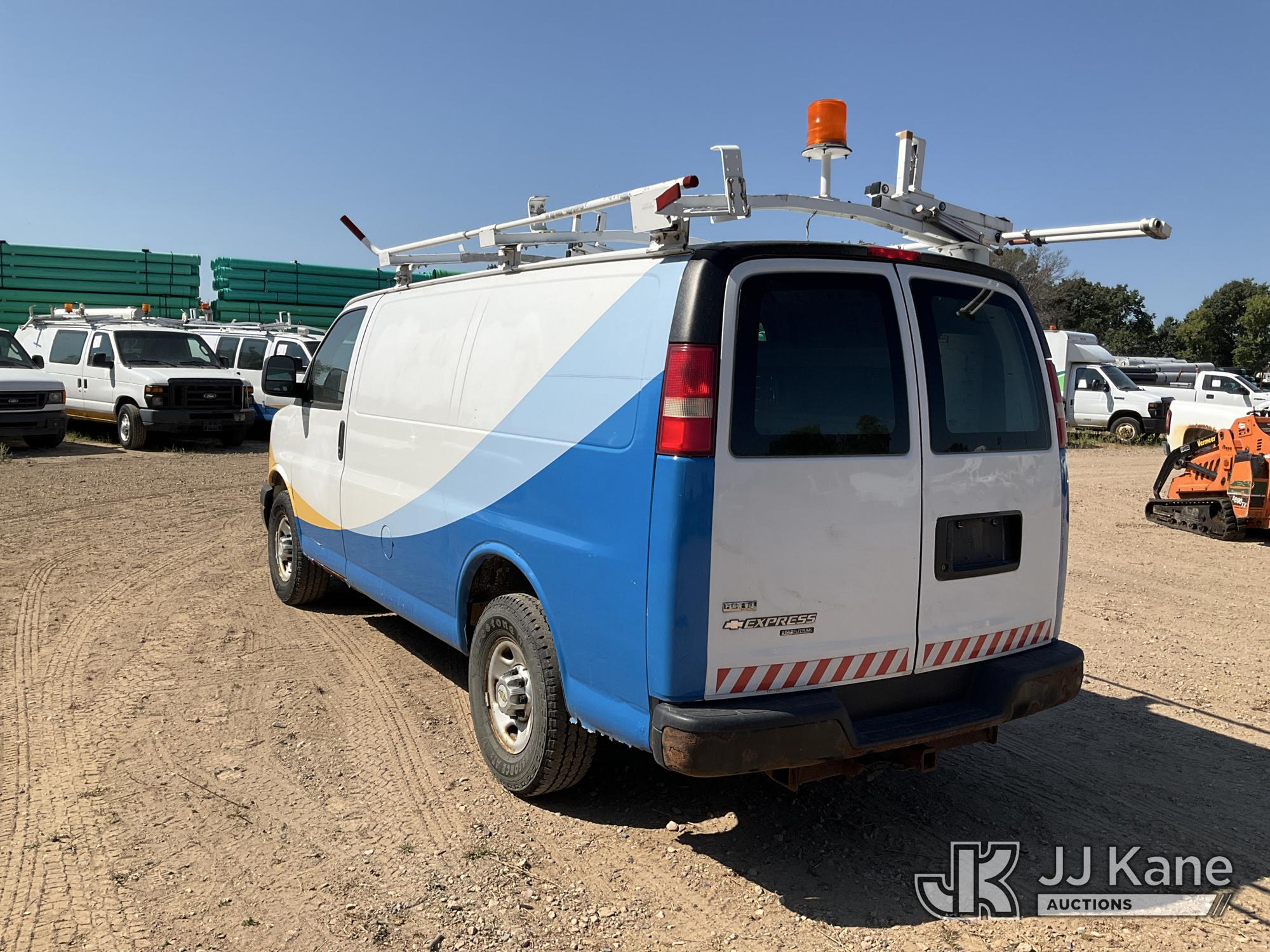 2011 Chevrolet EXPRESS 2500