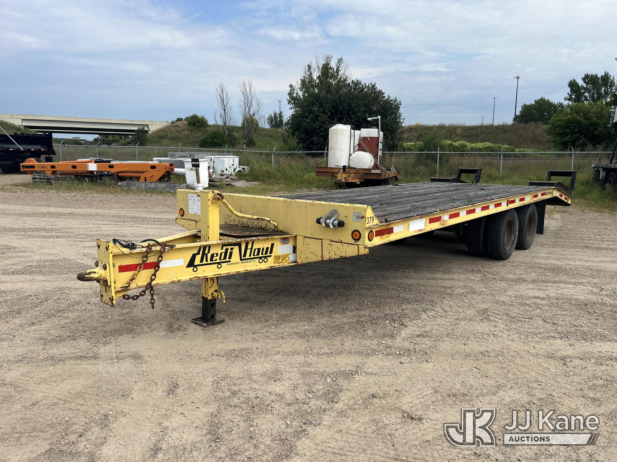 2000 Redi Haul R2510HD