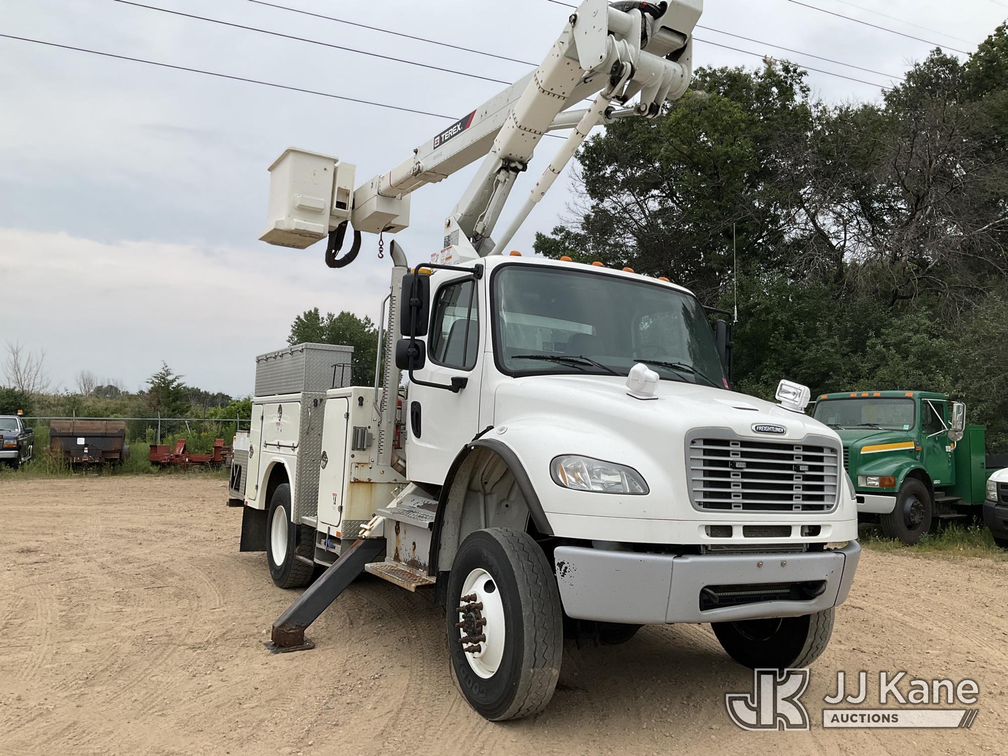 2017 Freightliner M2 106