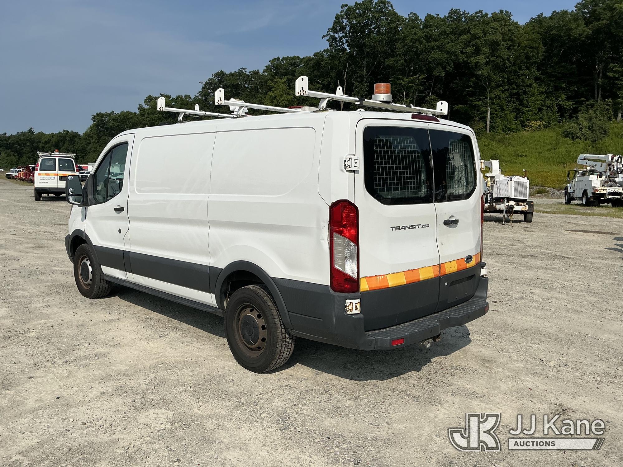 2015 Ford TRANSIT