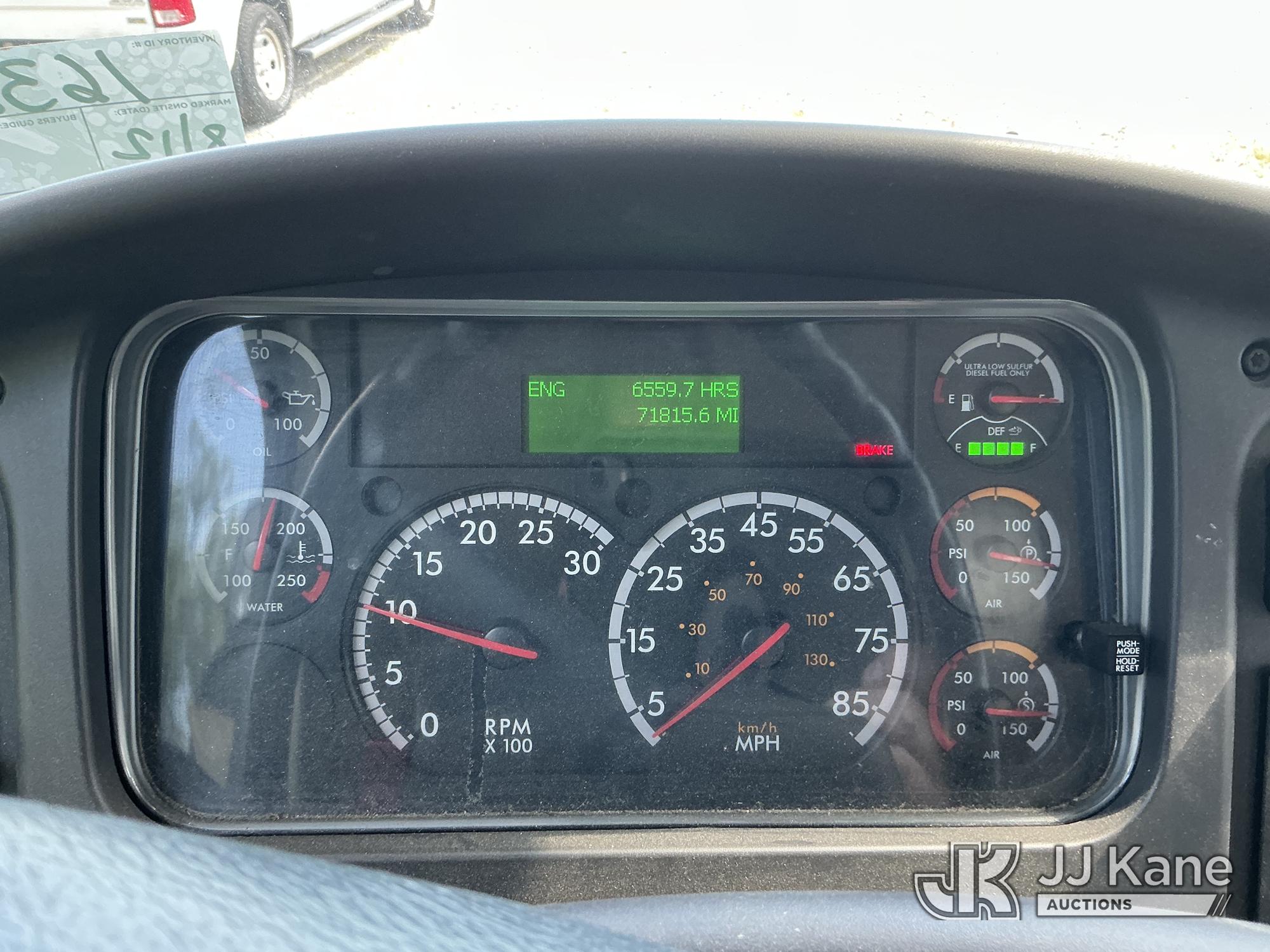 2017 Freightliner M2 106