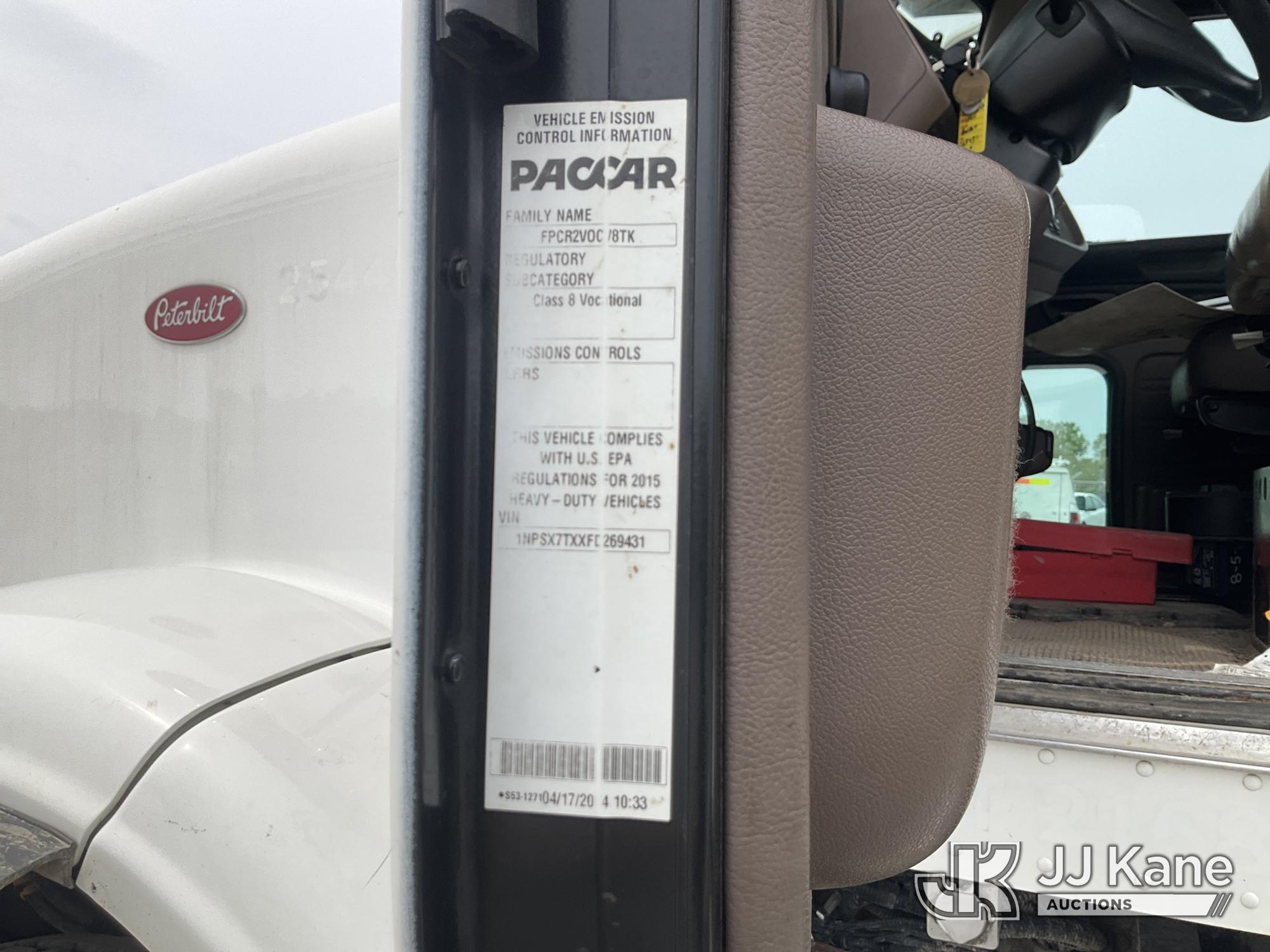 2015 Peterbilt 365
