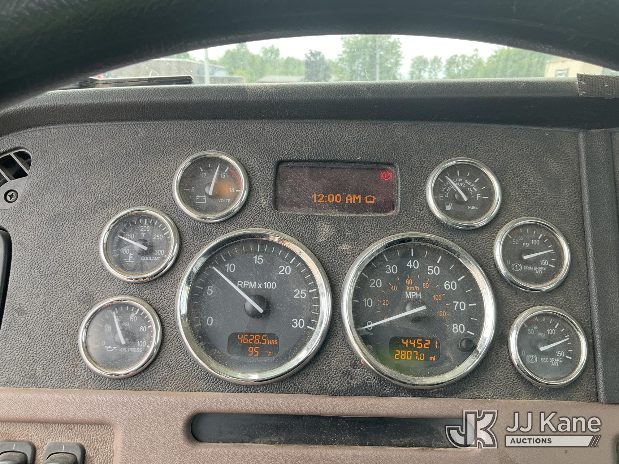 2015 Peterbilt 365