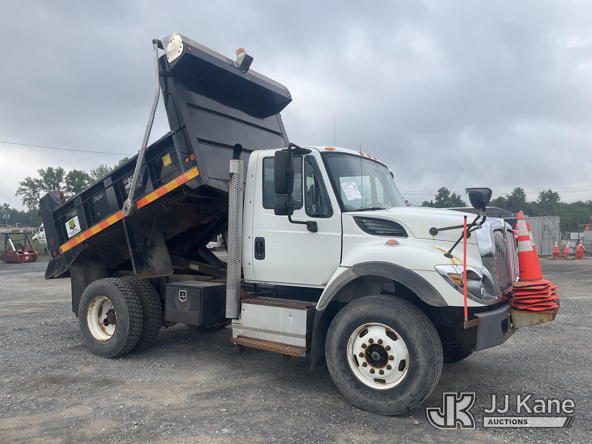 2016 International 7400