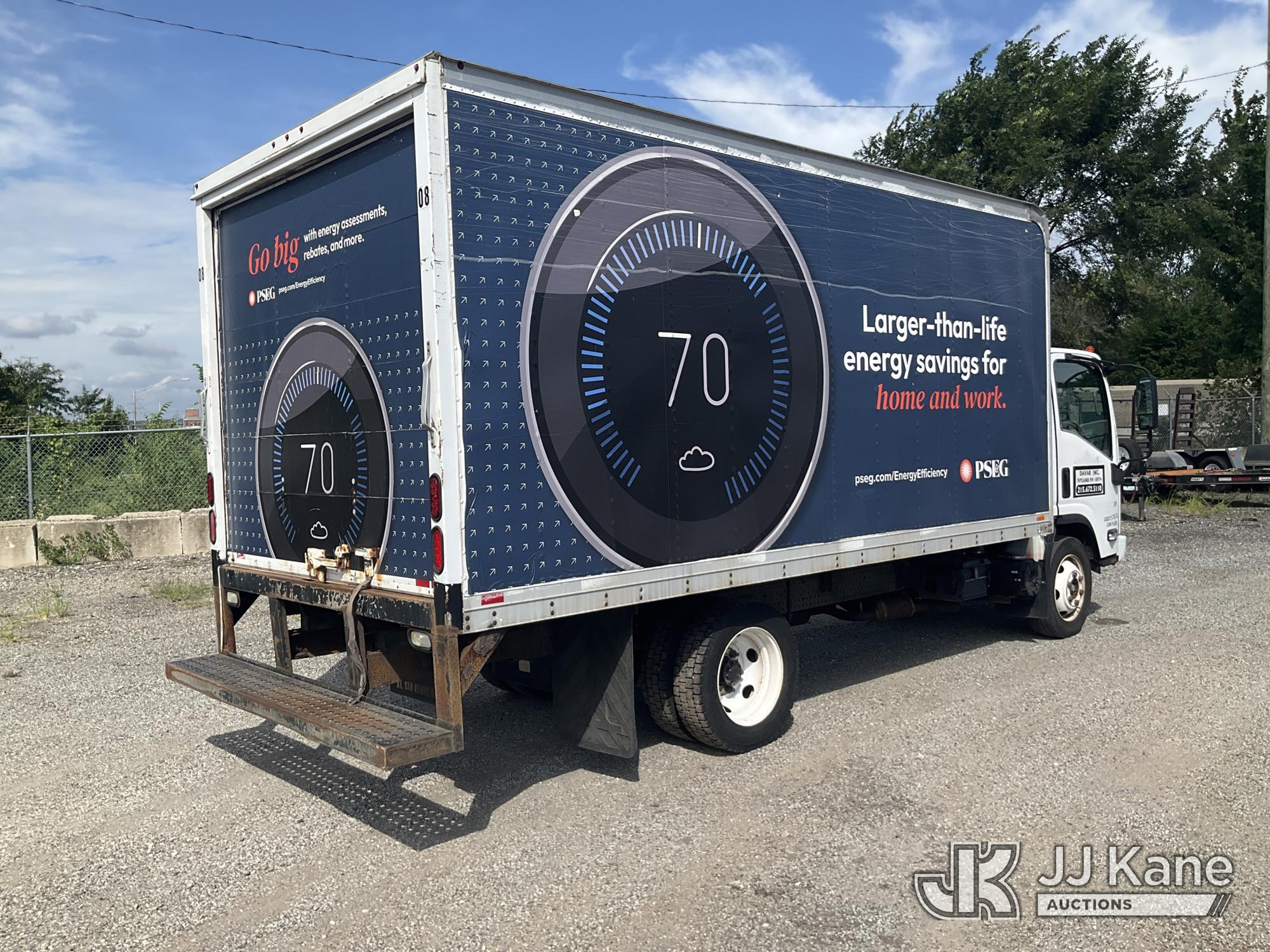 2019 Isuzu NPR HD