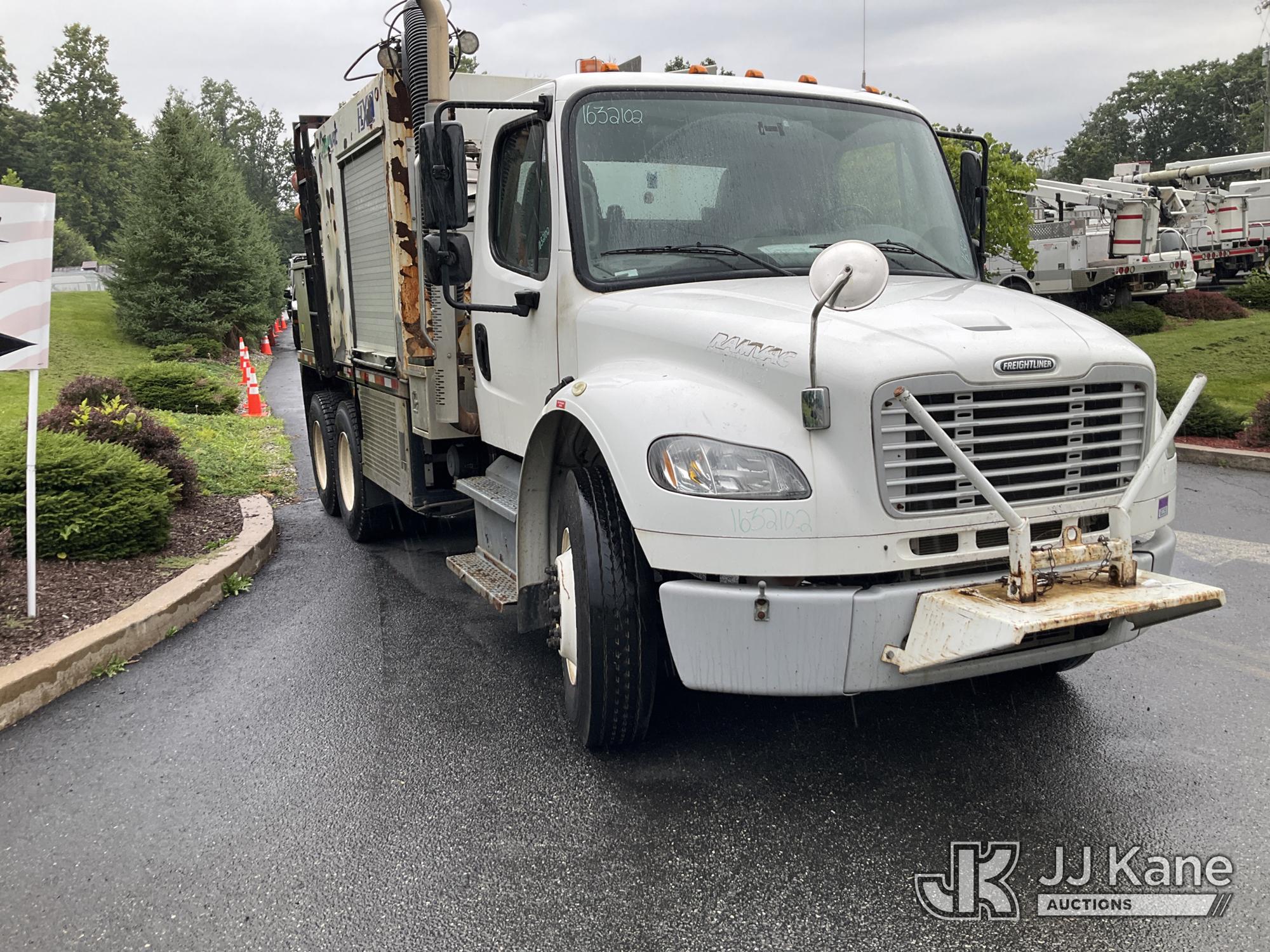 2018 Freightliner M2 106