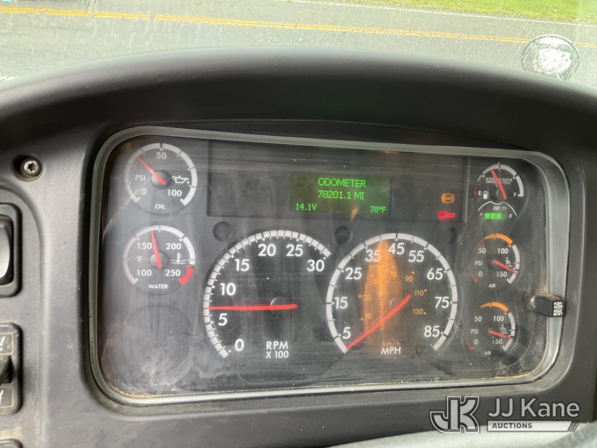 2018 Freightliner M2 106