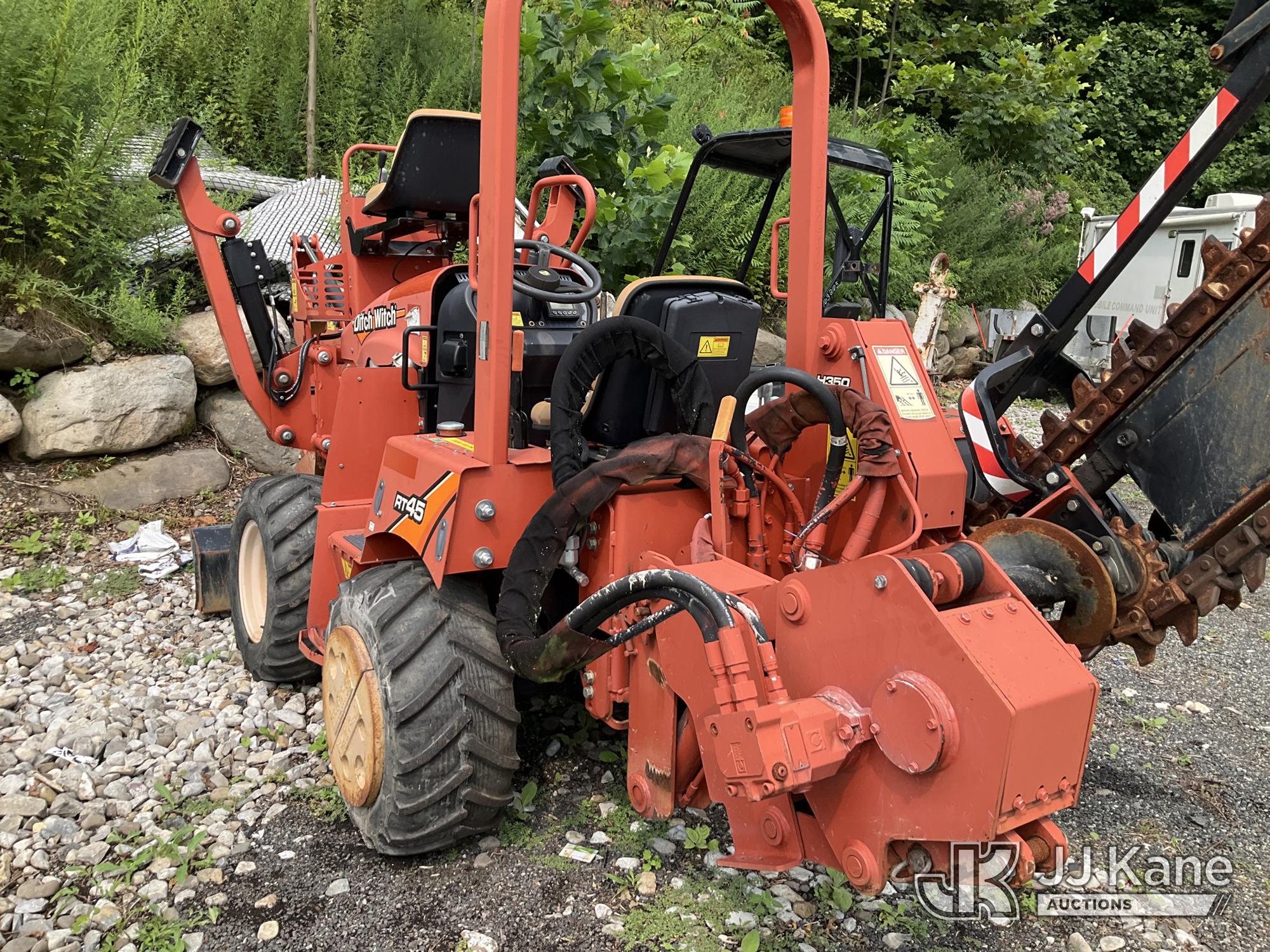 2018 Ditch Witch RT45