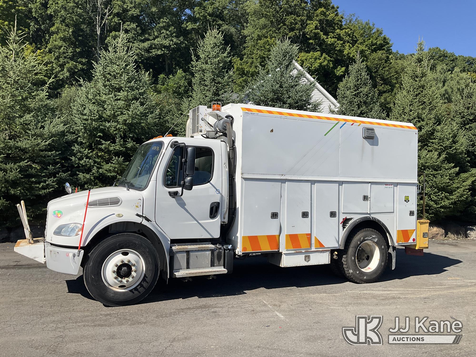 2017 Freightliner M2 106