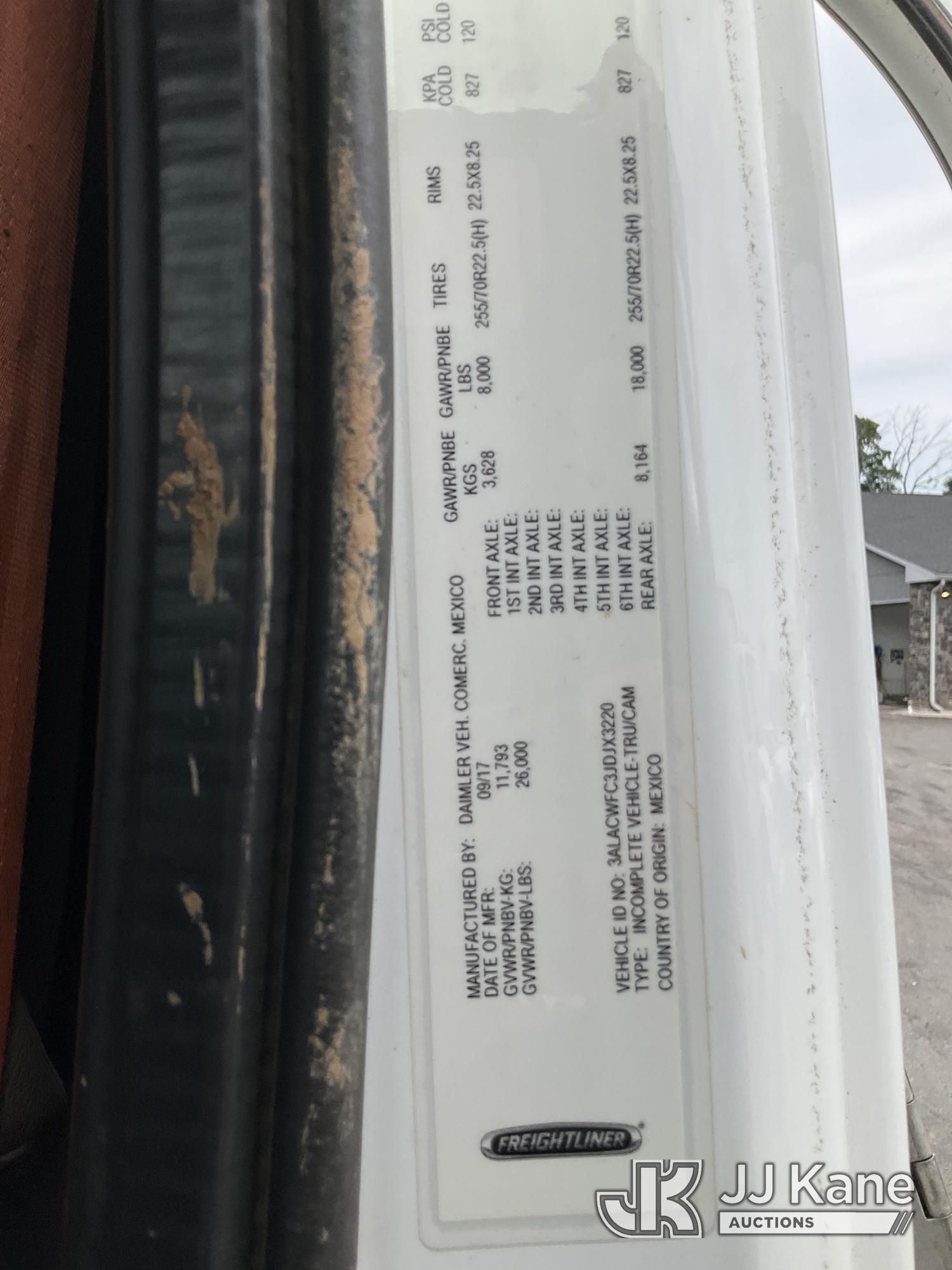 2018 Freightliner M2 106