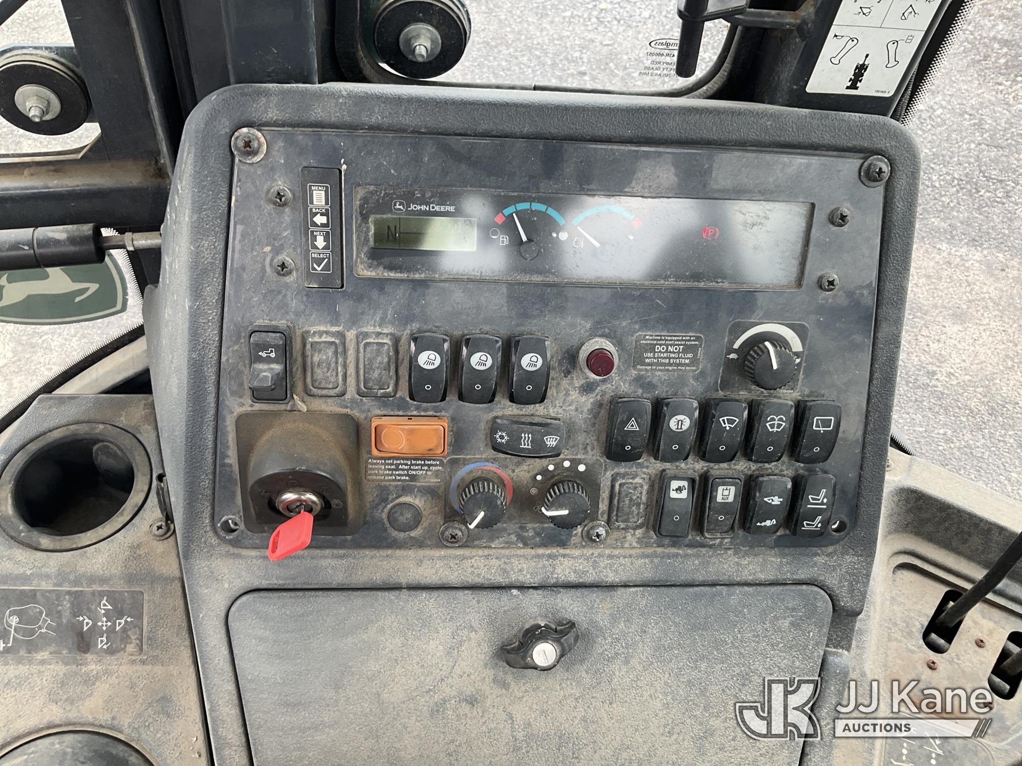 2017 John Deere 310L