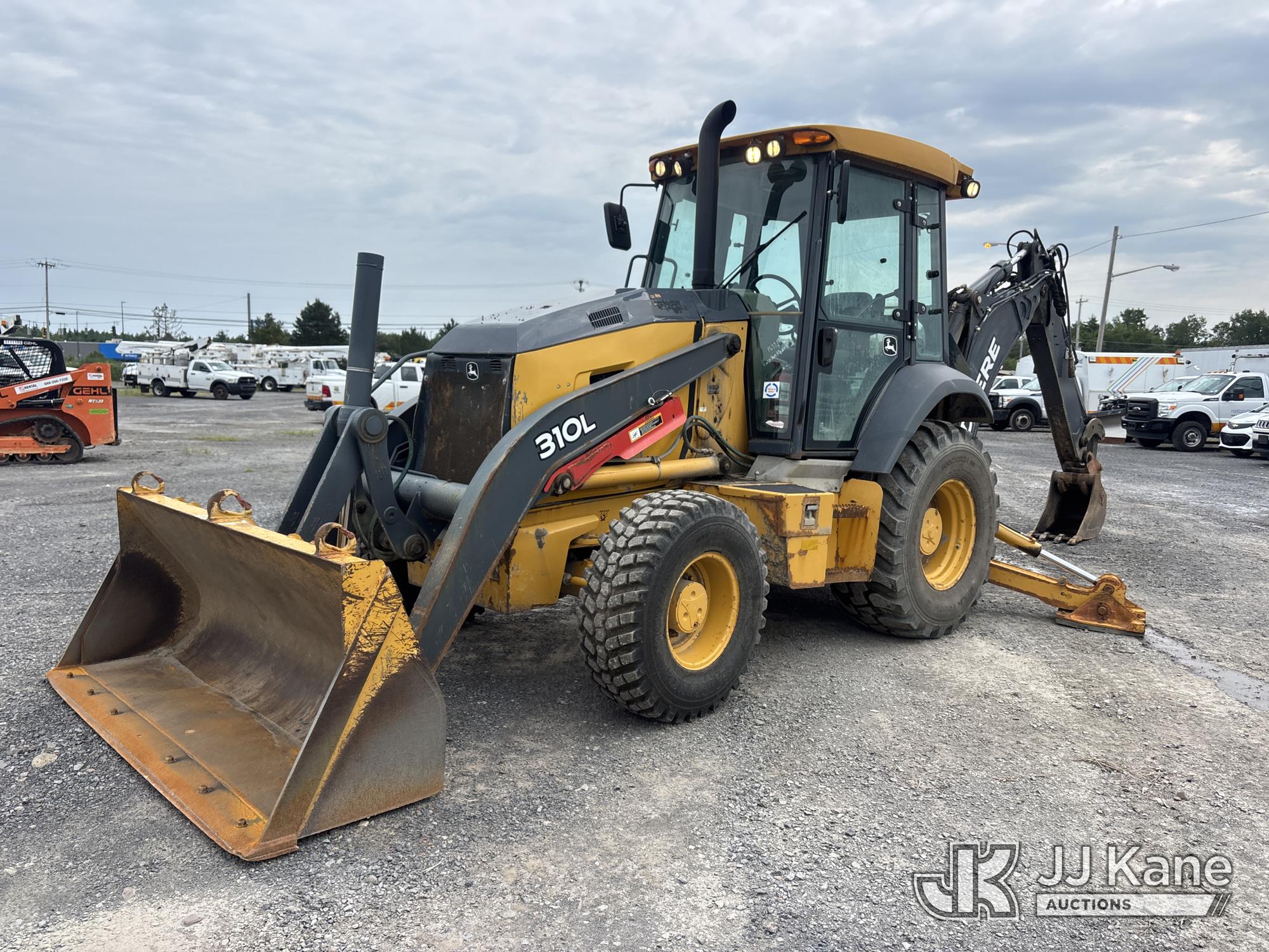 2017 John Deere 310L