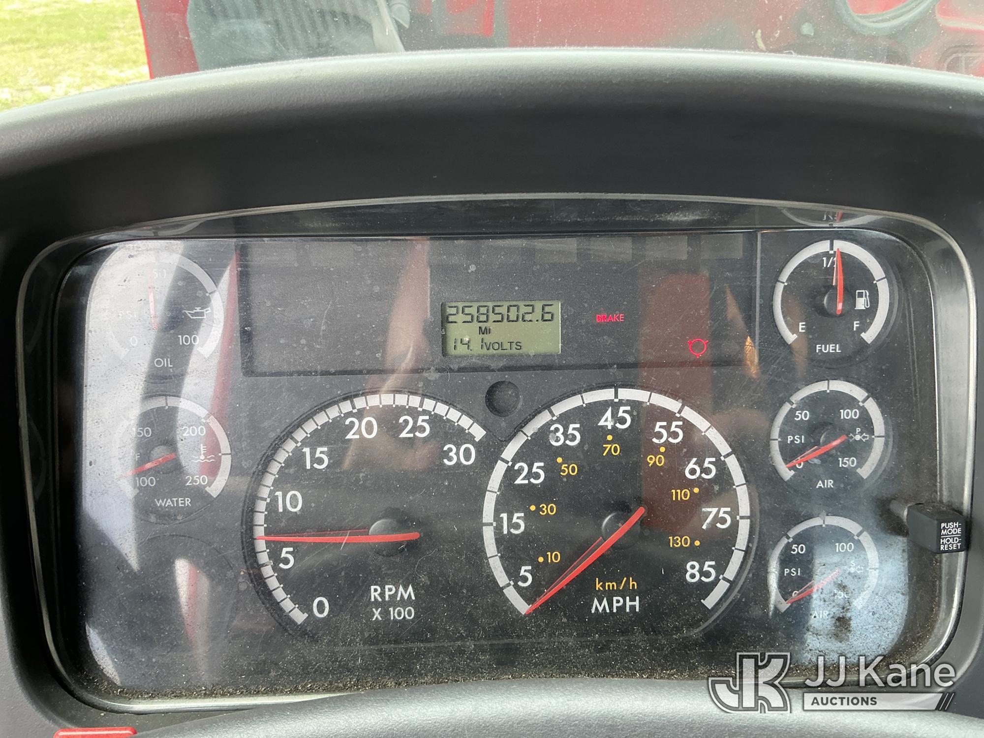 2009 Freightliner M2 106