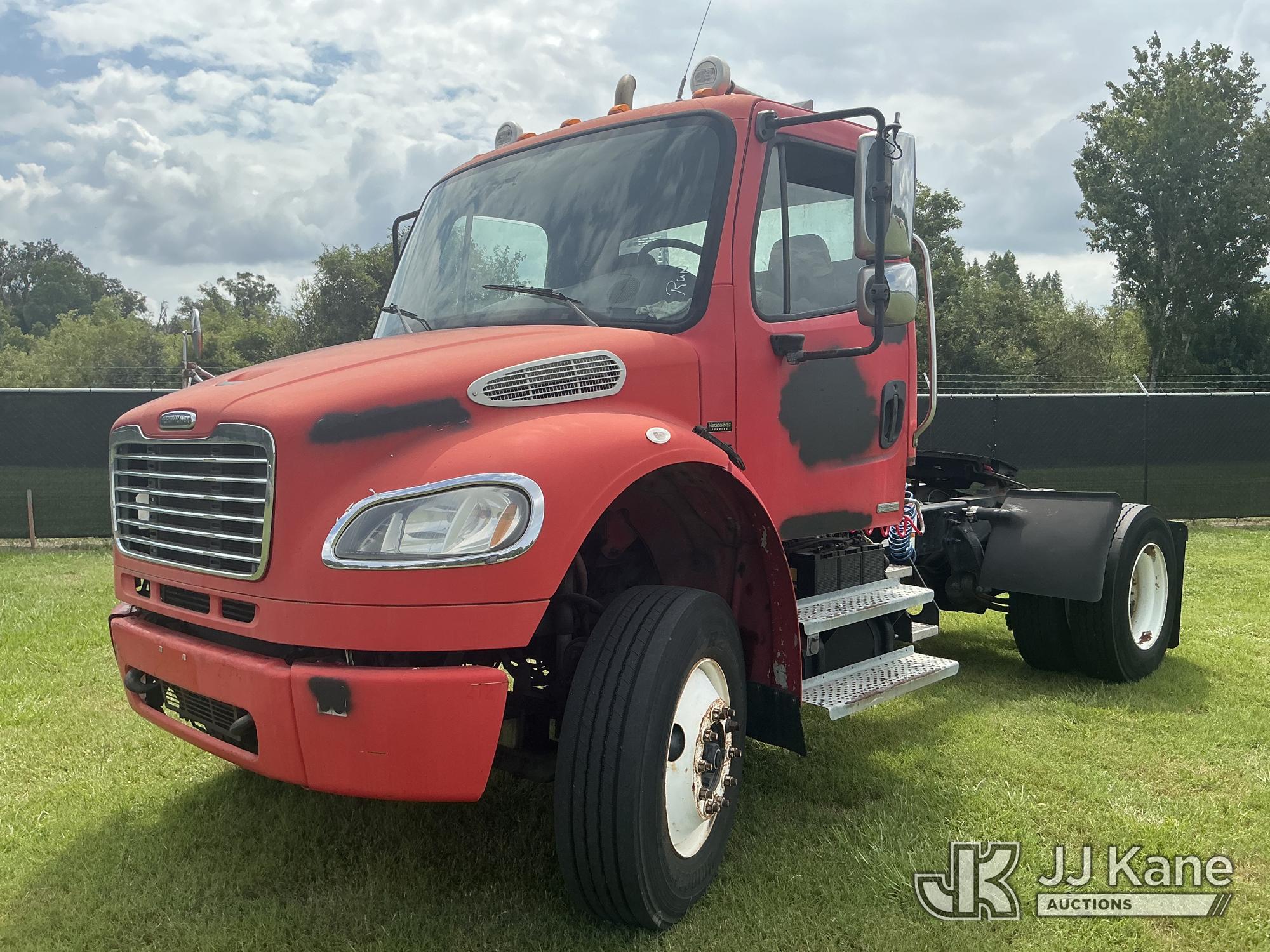 2008 Freightliner M2 106